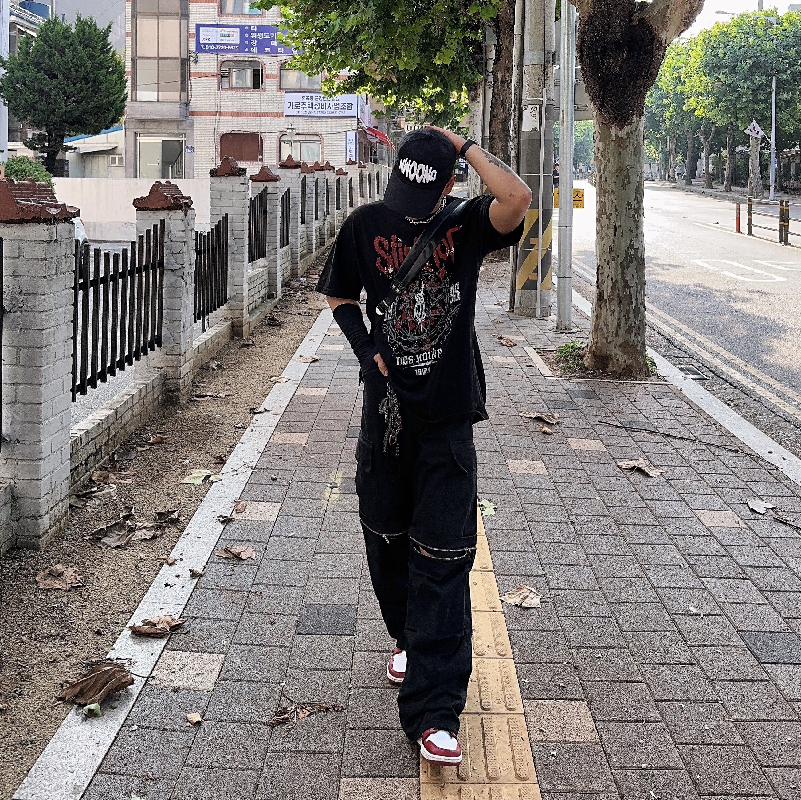 Jordan 1 Mid Chicago 2020 착용 스타일 - 4