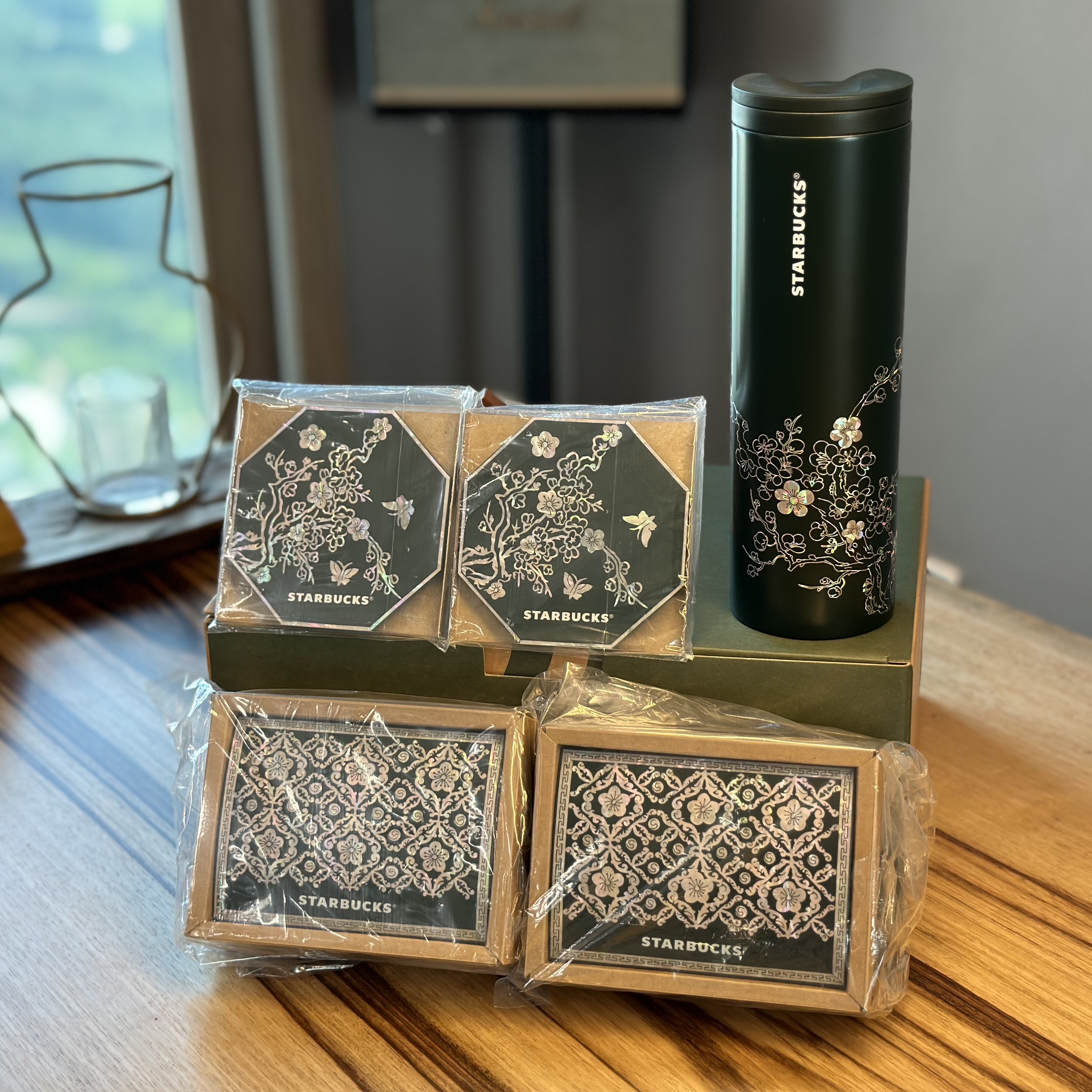 Starbucks 23 SS Korea Troy Tumbler 473ml 착용 스타일 - 2