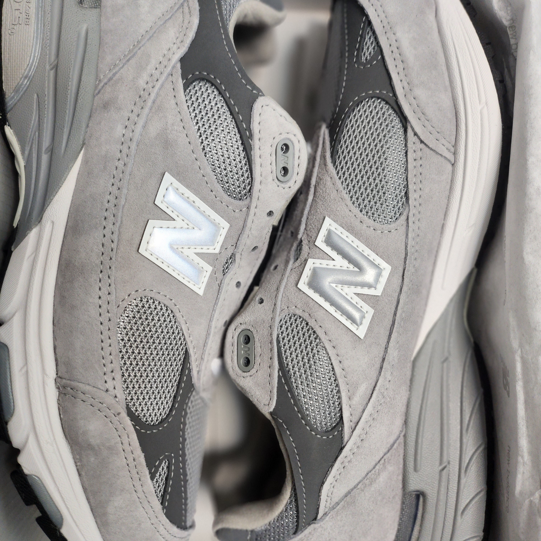 New Balance 993 Made in USA Grey - 4E Extra Wide 착용 스타일 - 2