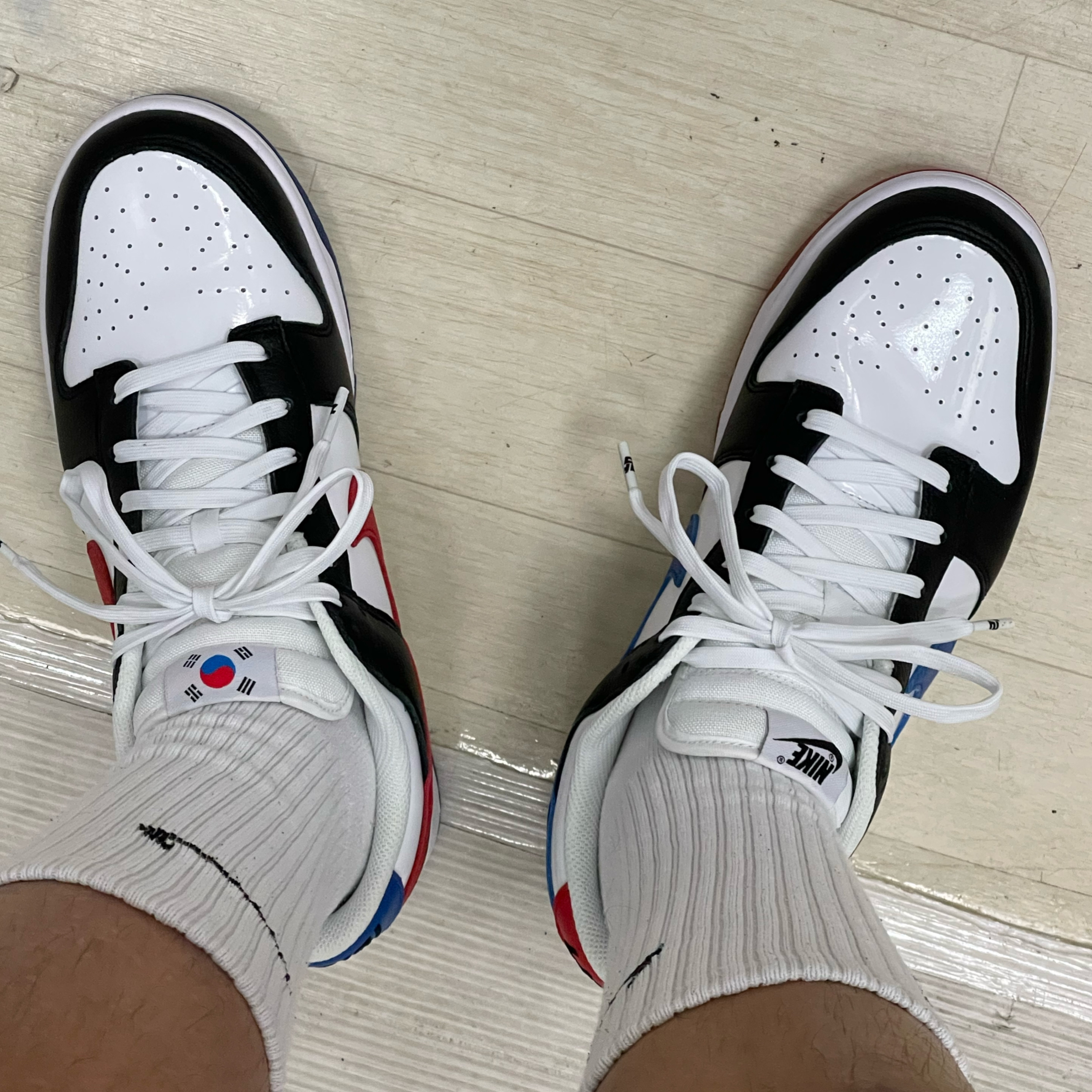 Nike Dunk Low SE Seoul 착용 스타일