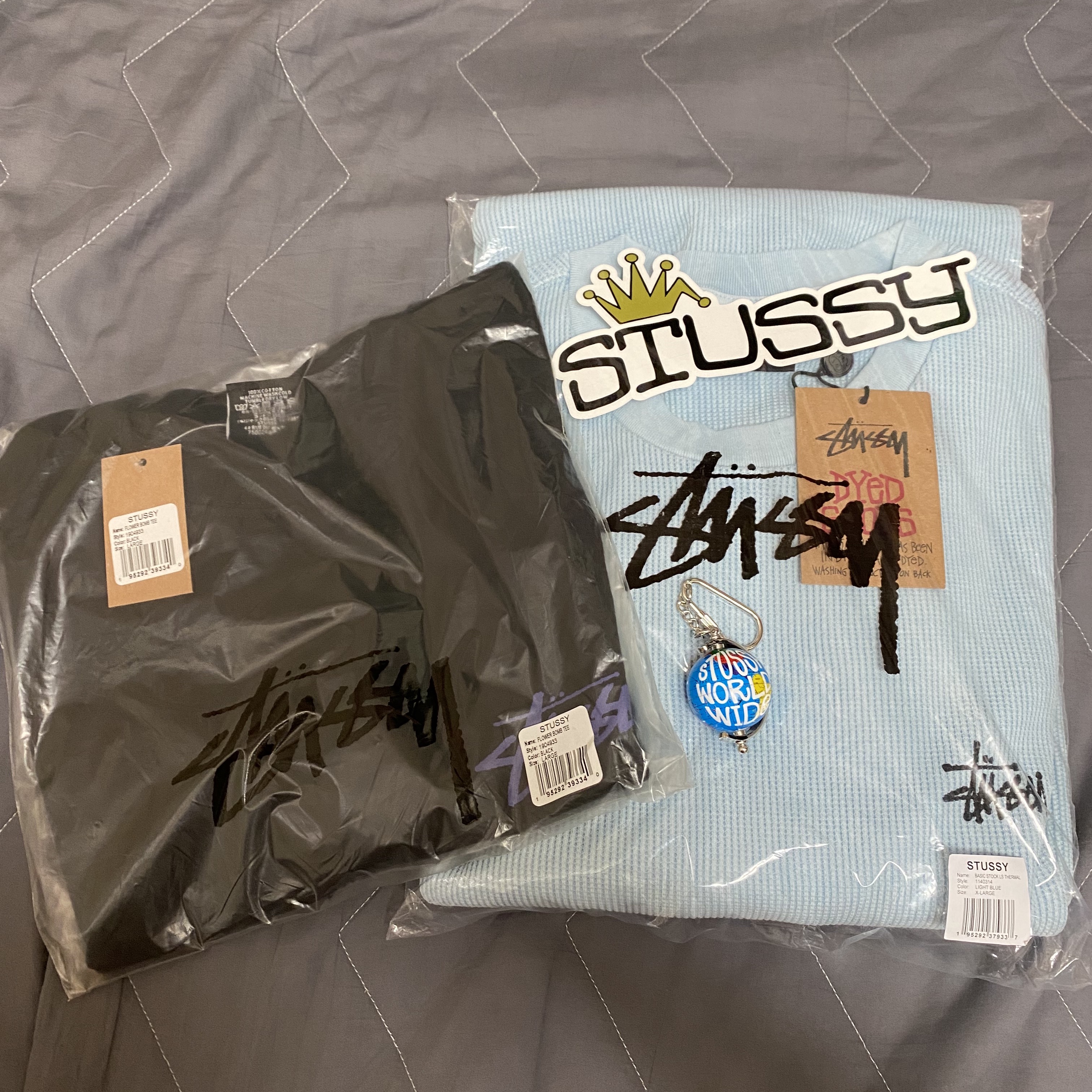 Stussy Basic Stock Thermal LS T-Shirt Light Blue, Stussy Flower Bomb T-Shirt Black 착용 스타일
