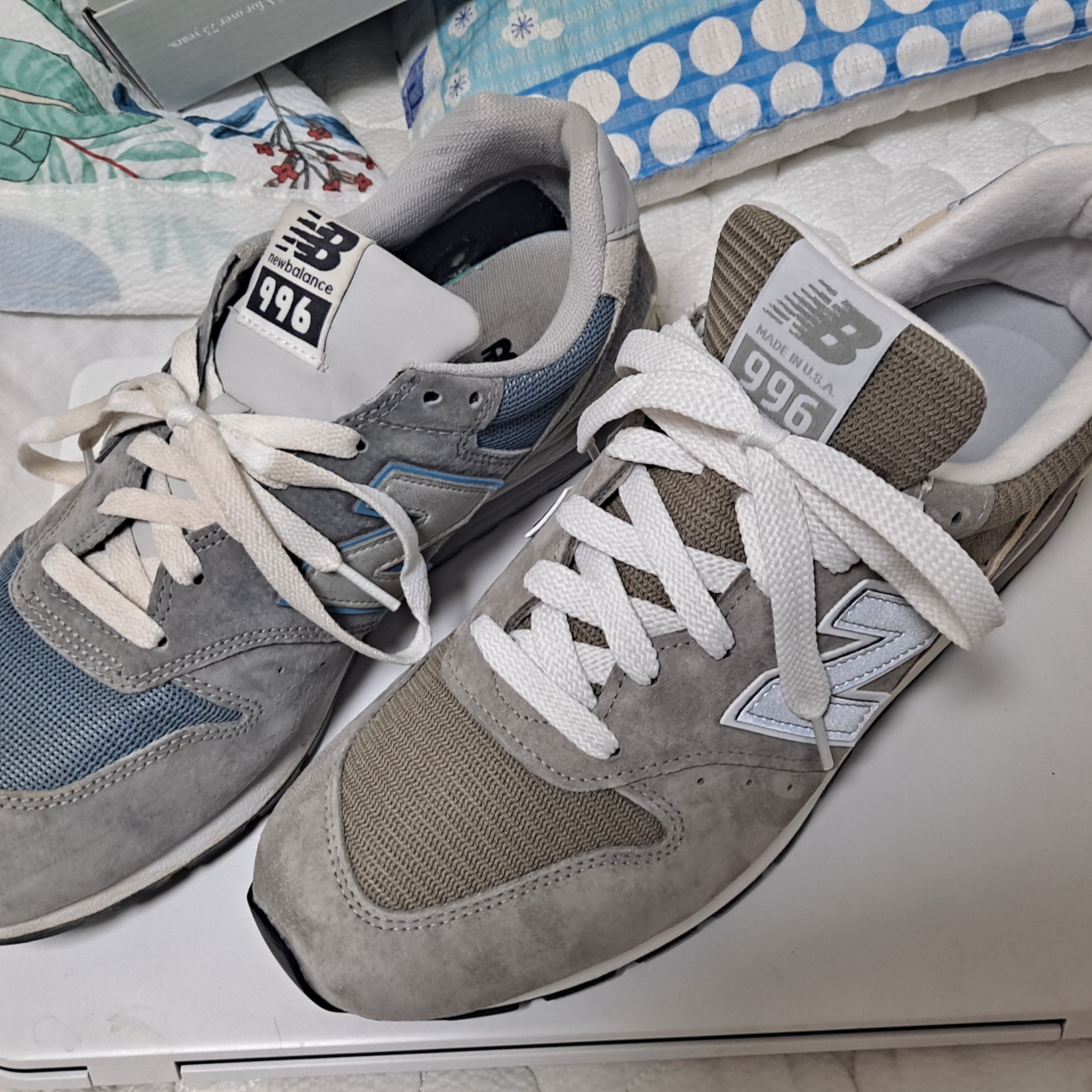 New Balance 996 Gray Blue, New Balance Made in USA 996 Grey 착용 스타일 - 1