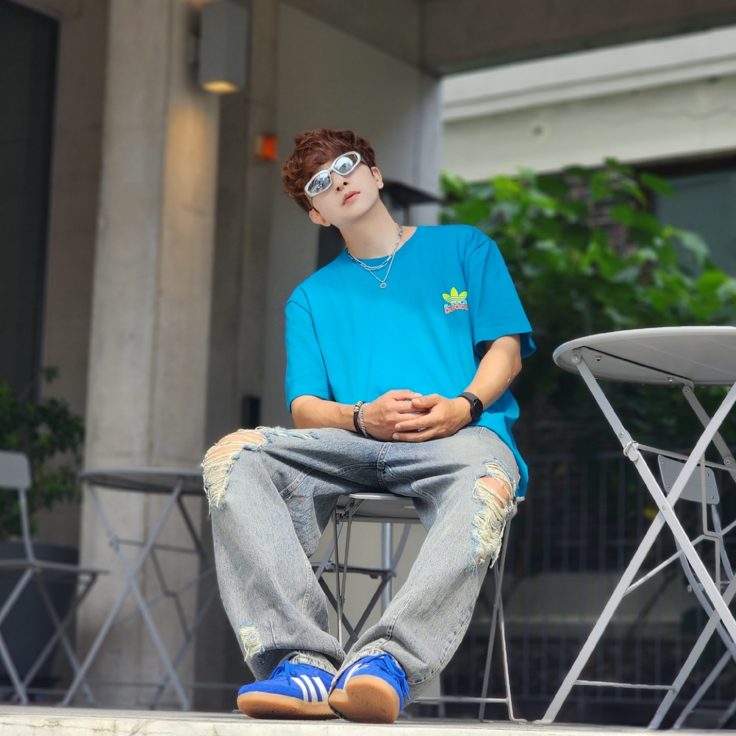 Palace x Adidas Nature T-Shirt Mystery Petrol - 22SS, Adidas Samba OG Royal Blue 착용 스타일 - 4