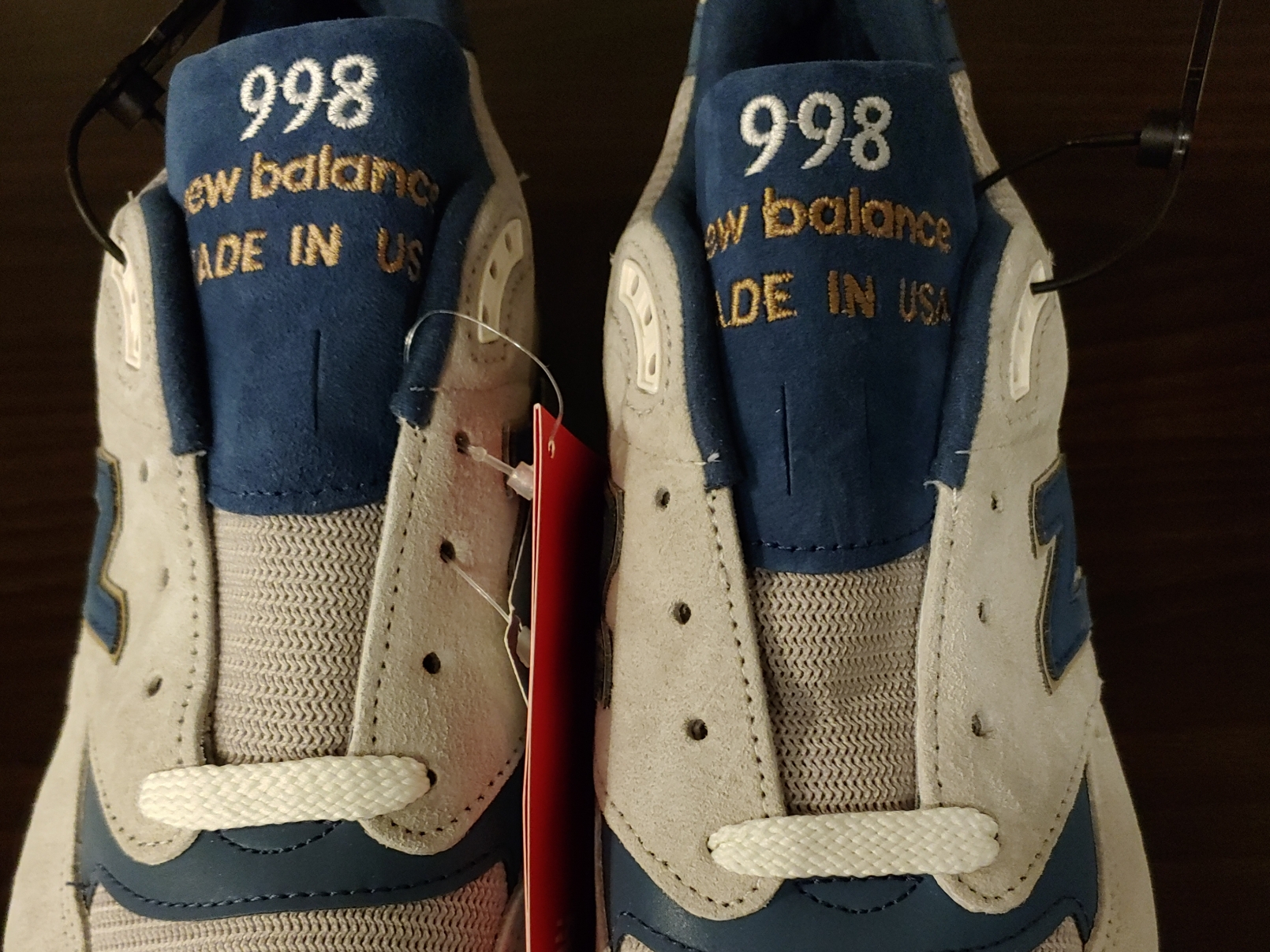 New Balance 998 Made in USA Explore by Sea Grey Navy 착용 스타일 - 2