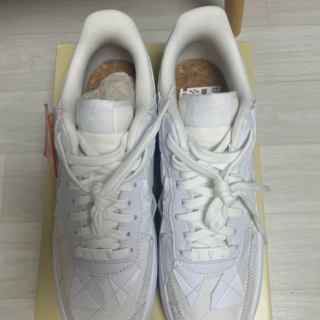 Nike x Billie Eilish Air Force 1 Low SP Triple White 착용 스타일 - 2