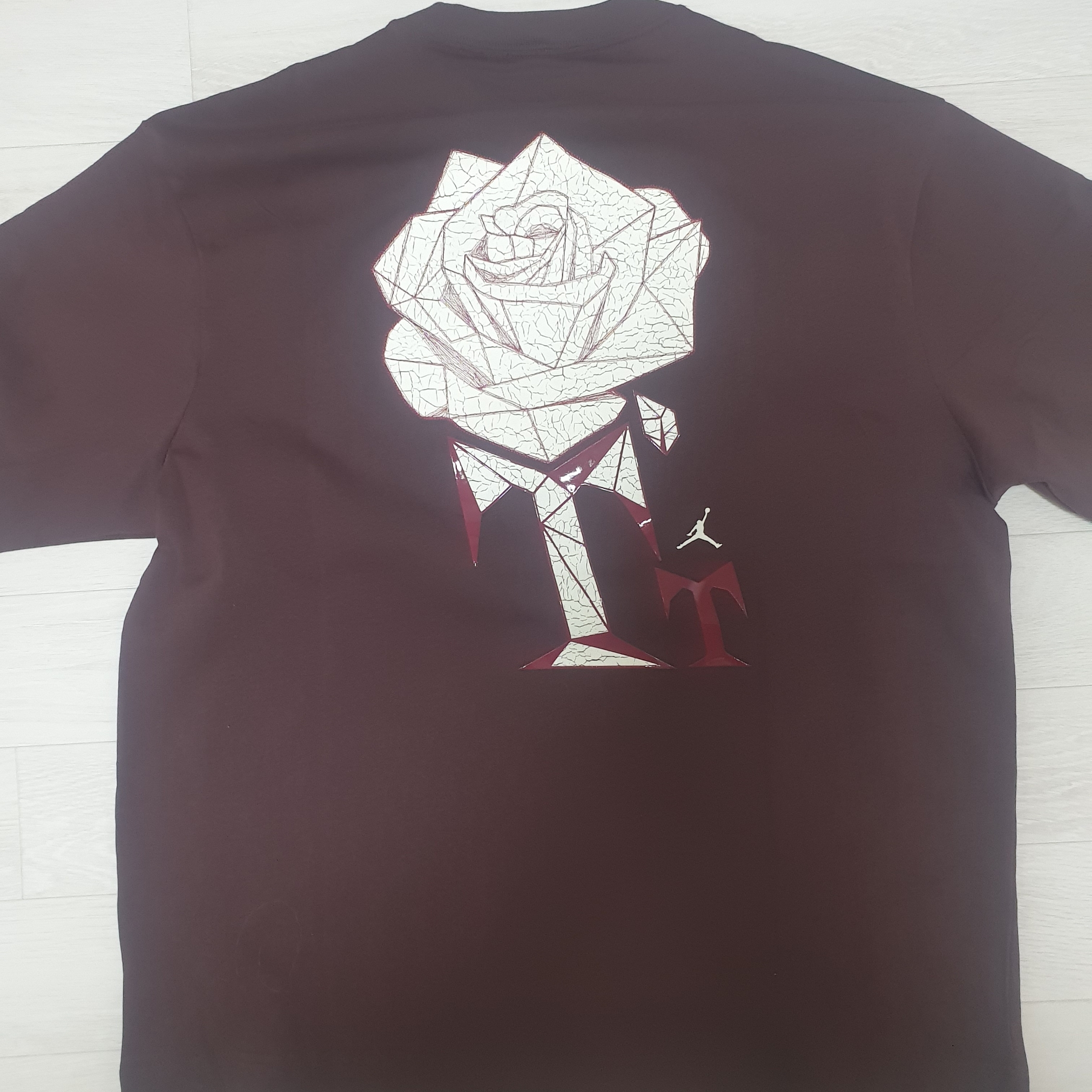(W) Jordan x Teyana Taylor Vintage T-Shirt Earth - Asia 착용 스타일 - 2