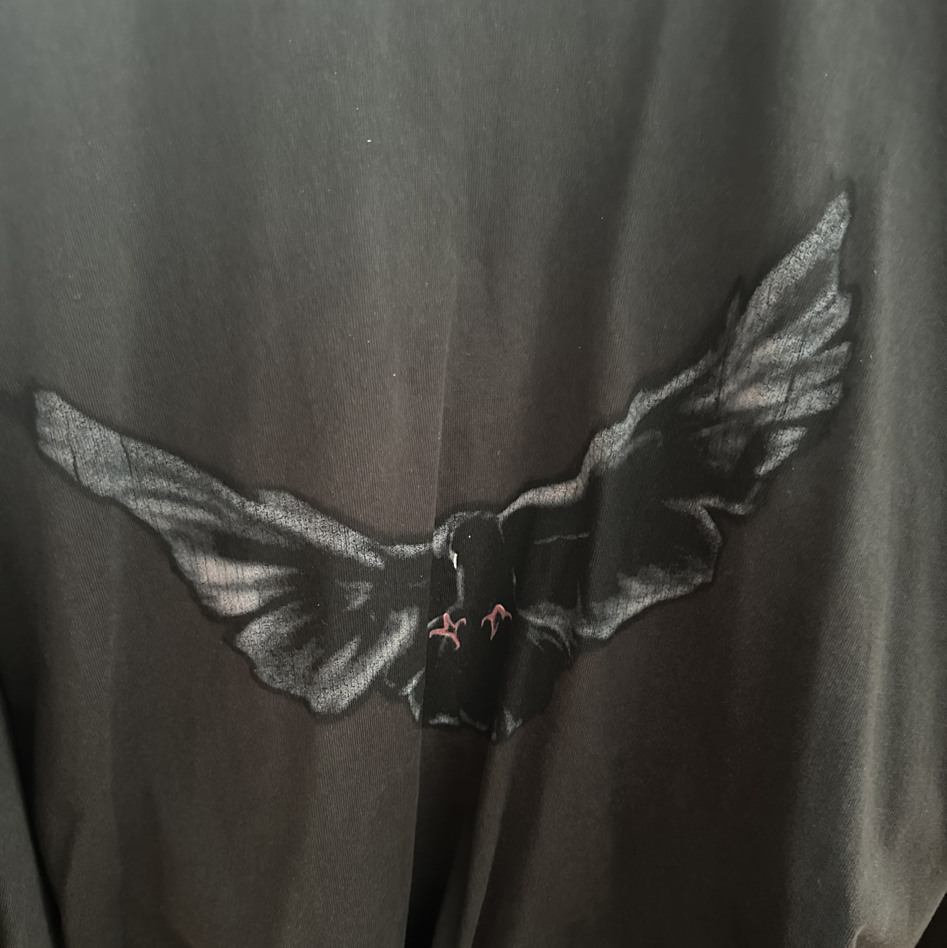 Yeezy Gap Engineered By Balenciaga Dove Long Sleeve T-Shirt Black 착용 스타일