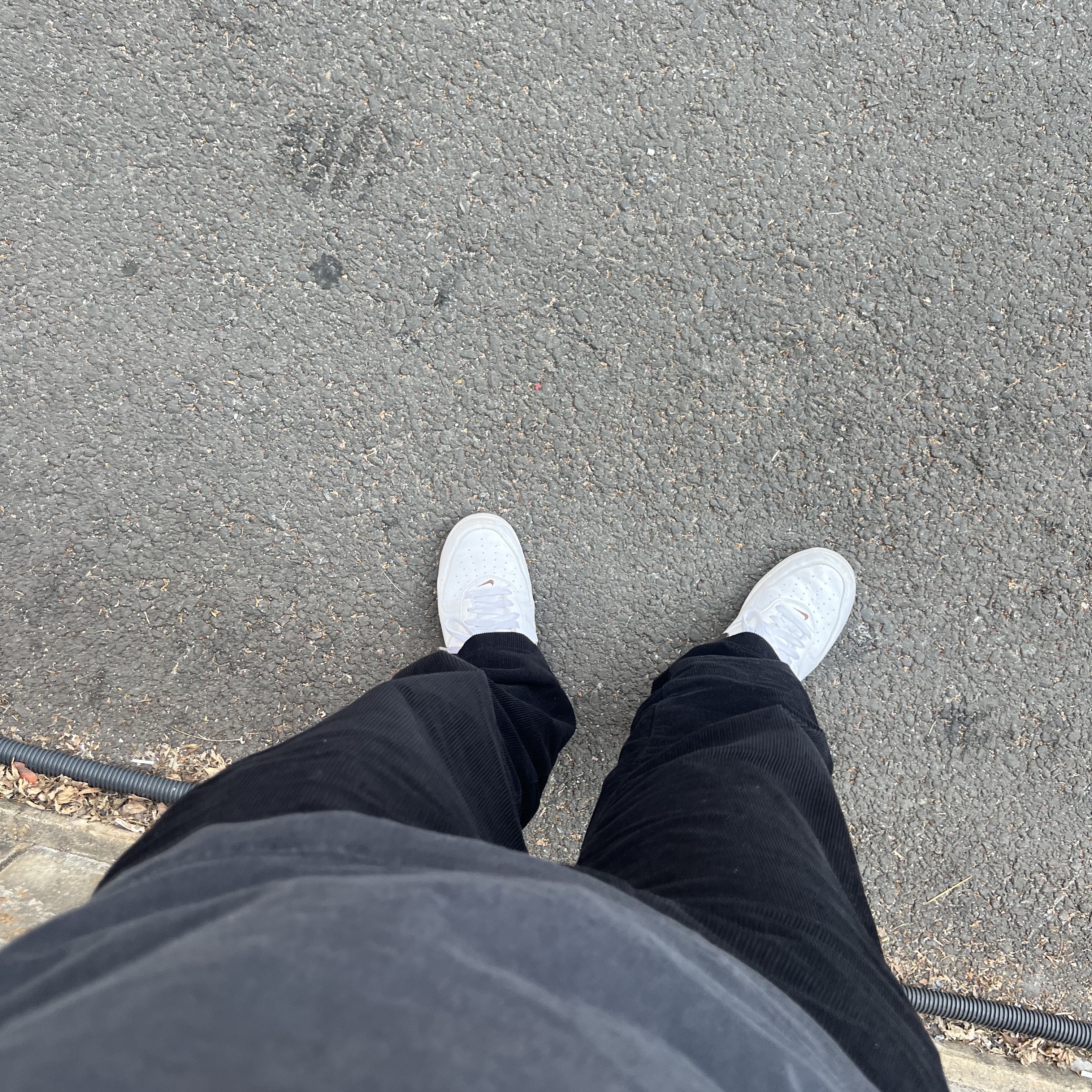 Nike Air Force 1 '07 Low White 착용 스타일