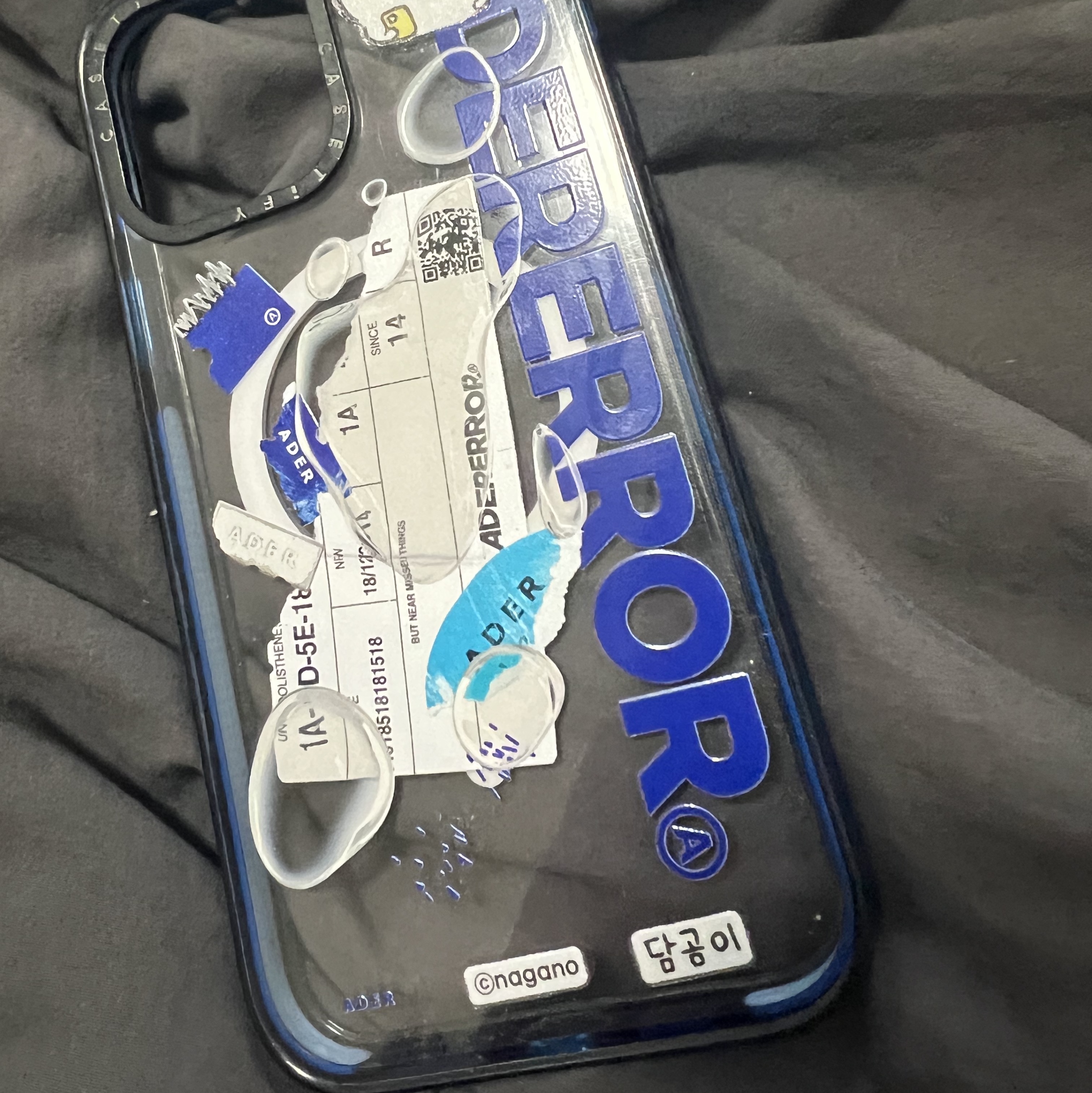 Casetify x Ader Error iPhone Sticker Magsafe Case Clear 착용 스타일