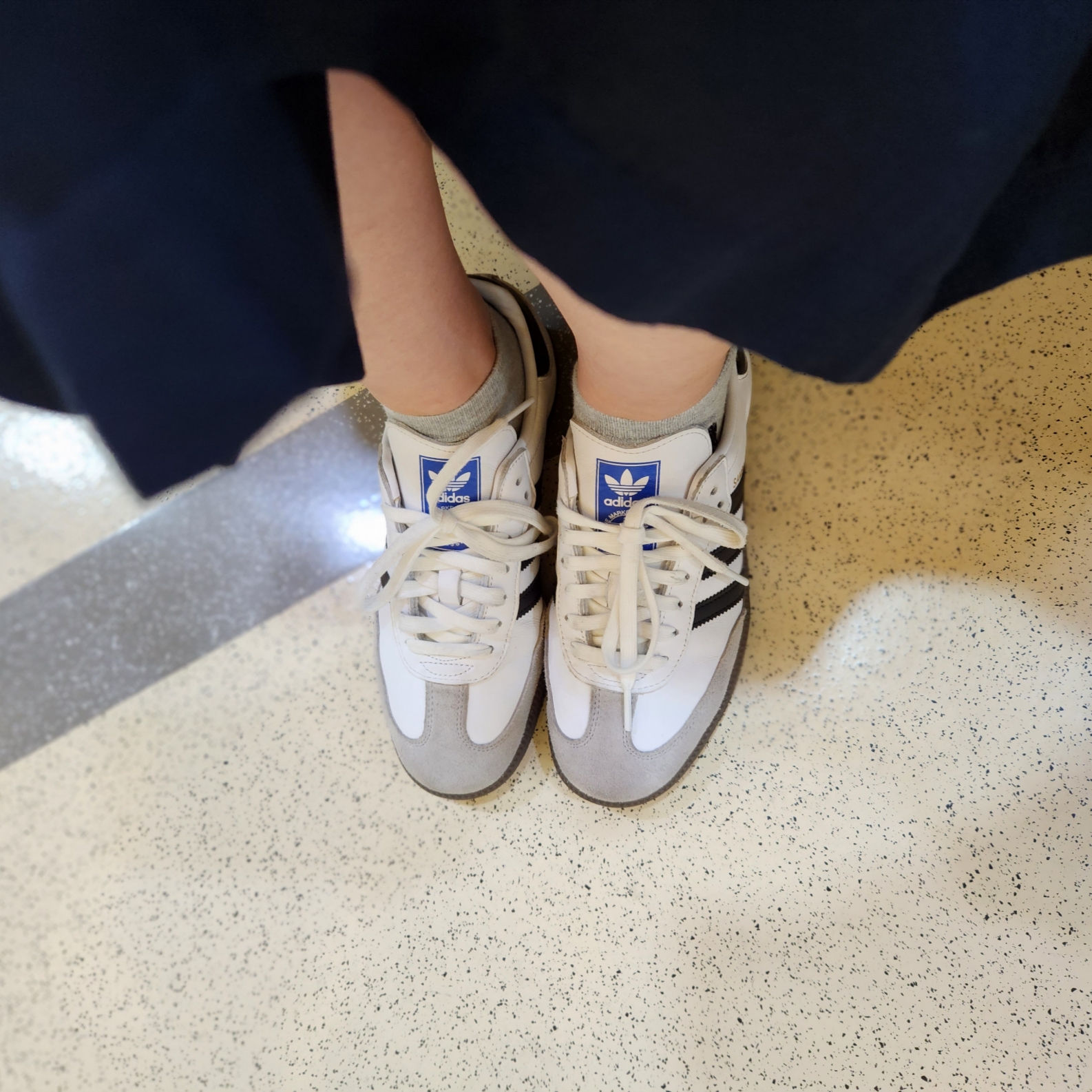 Adidas Samba OG Cloud White 착용 스타일