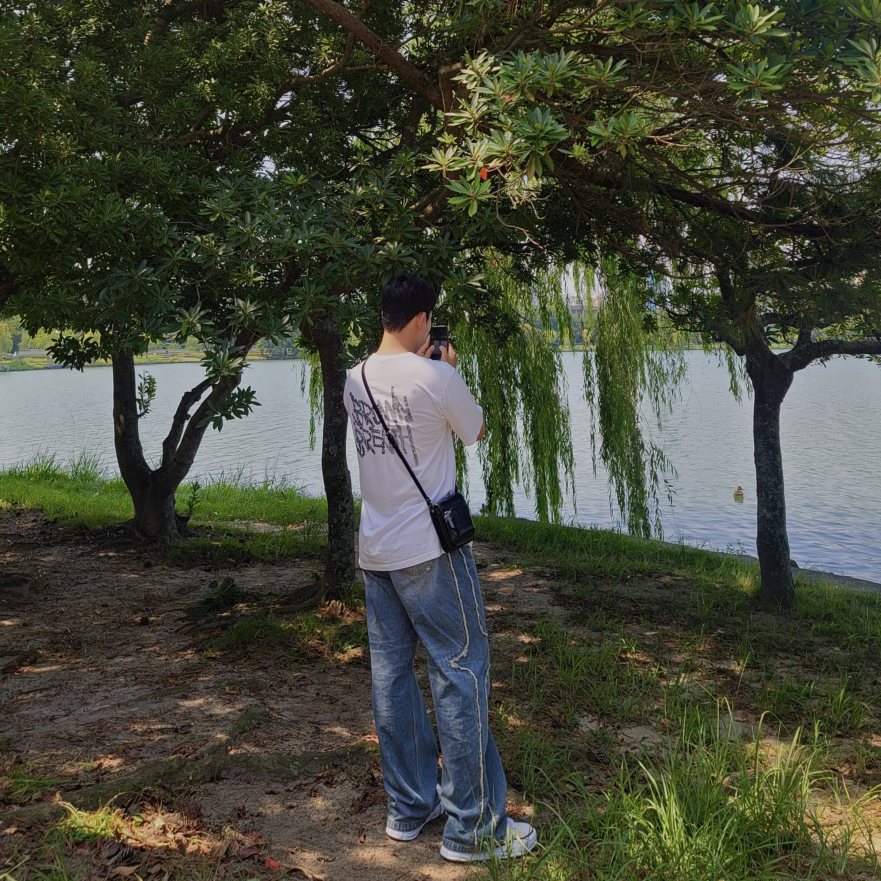 Maison Mihara Yasuhiro Peterson OG Sole Canvas Low-top Sneakers Natural, Stussy Built Tough T-Shirt Black 착용 스타일 - 3