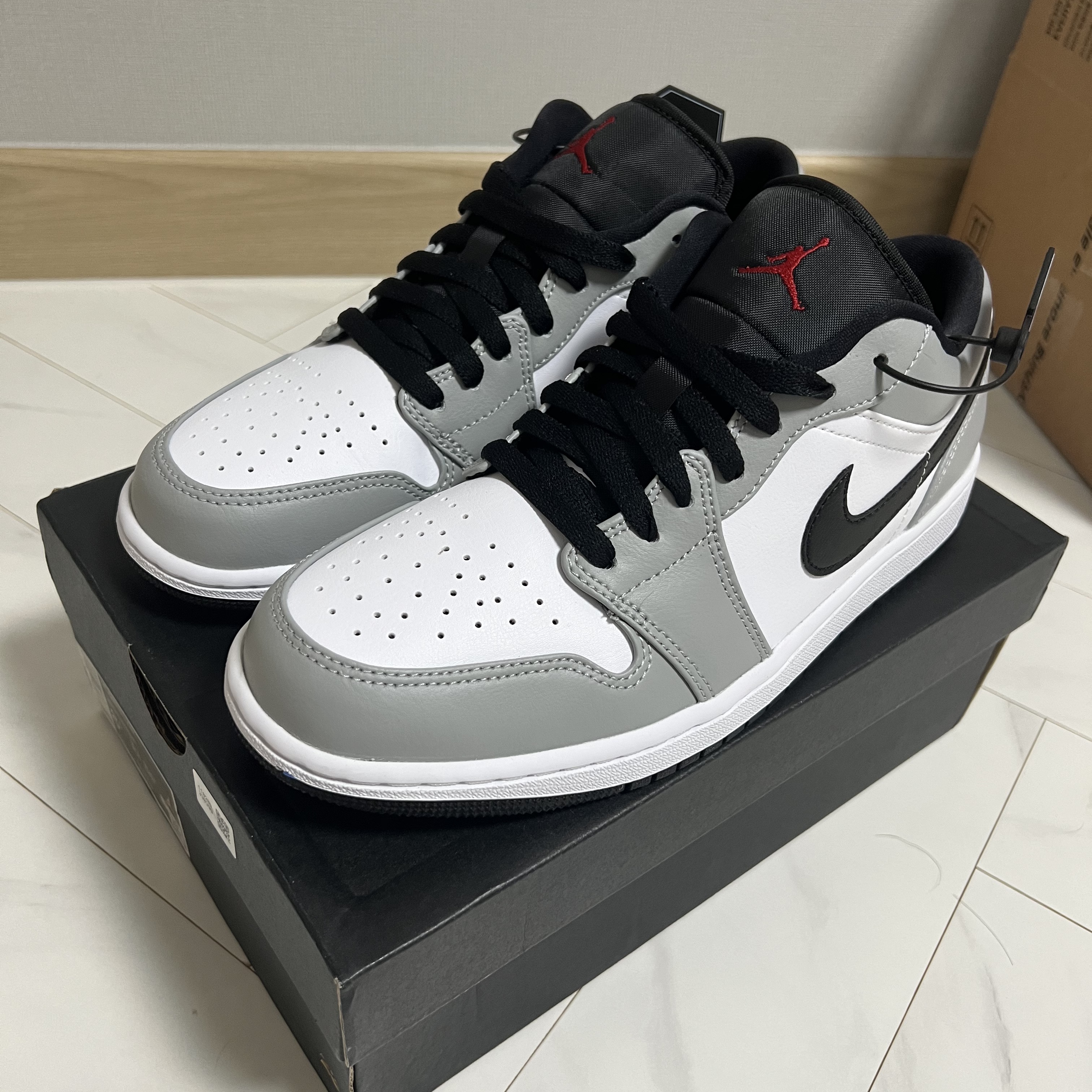 Jordan 1 Low Light Smoke Grey 착용 스타일