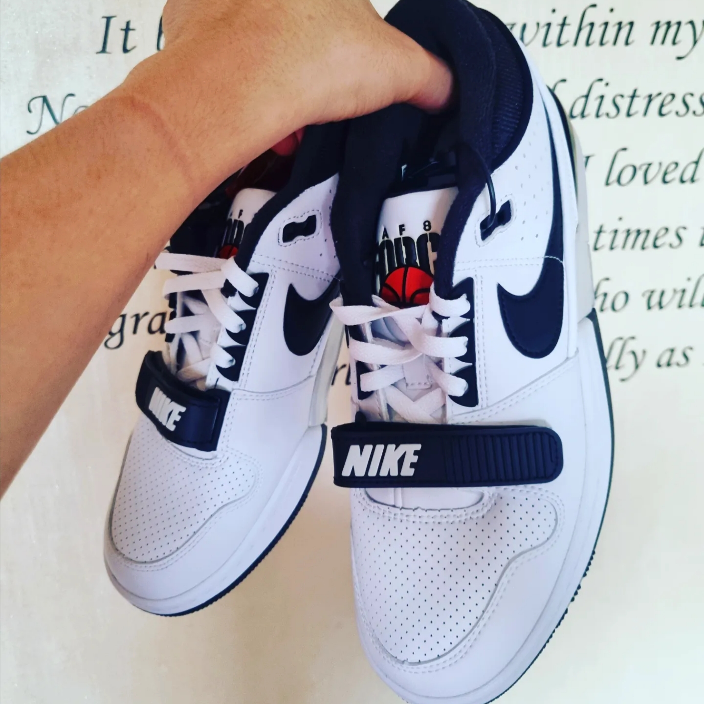 Nike x Billie Eilish Air Alpha Force 88 Black and White 착용 스타일 - 1