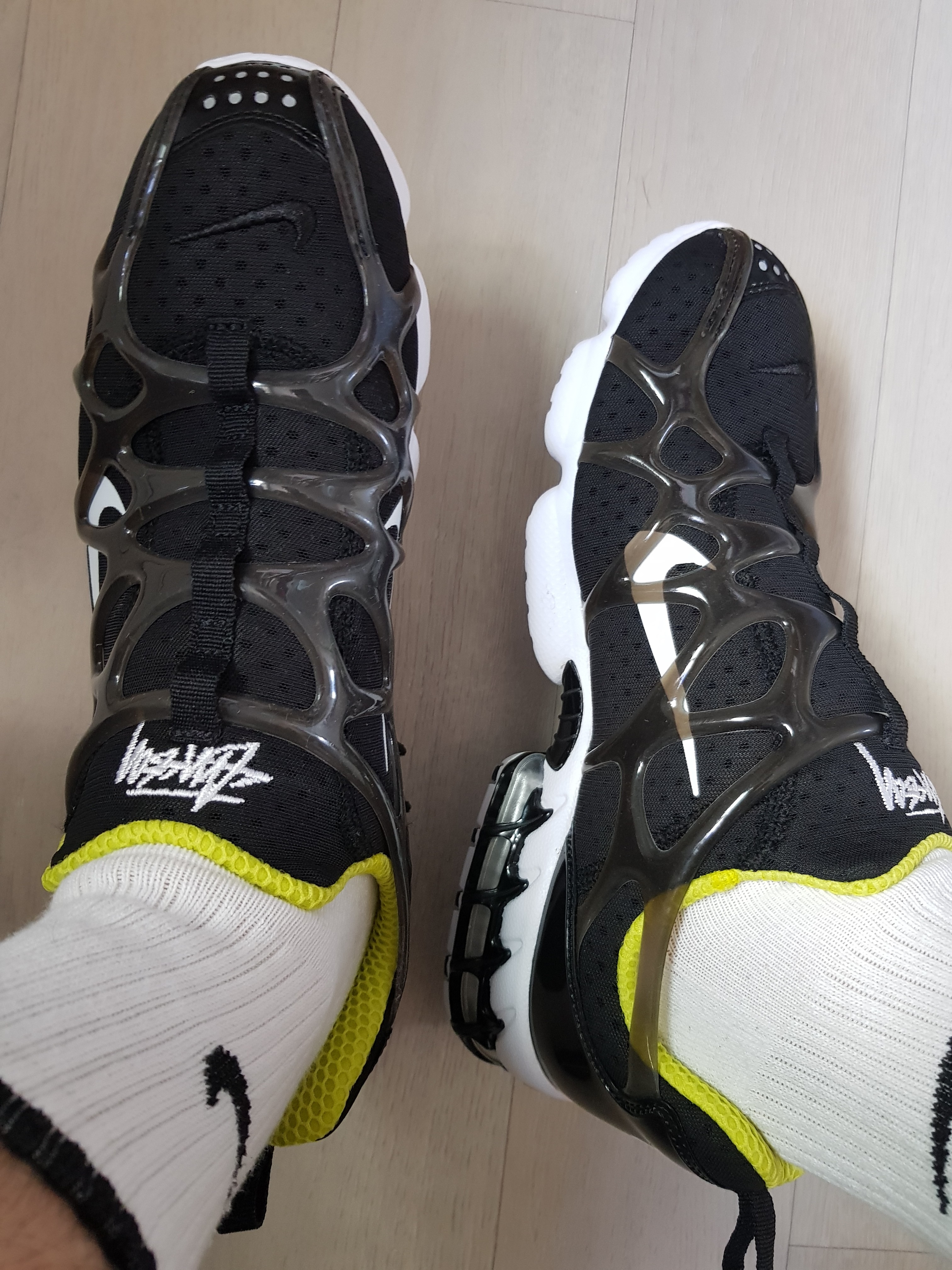 Nike x Stussy Air Zoom Spiridon Kukini Black 착용 스타일