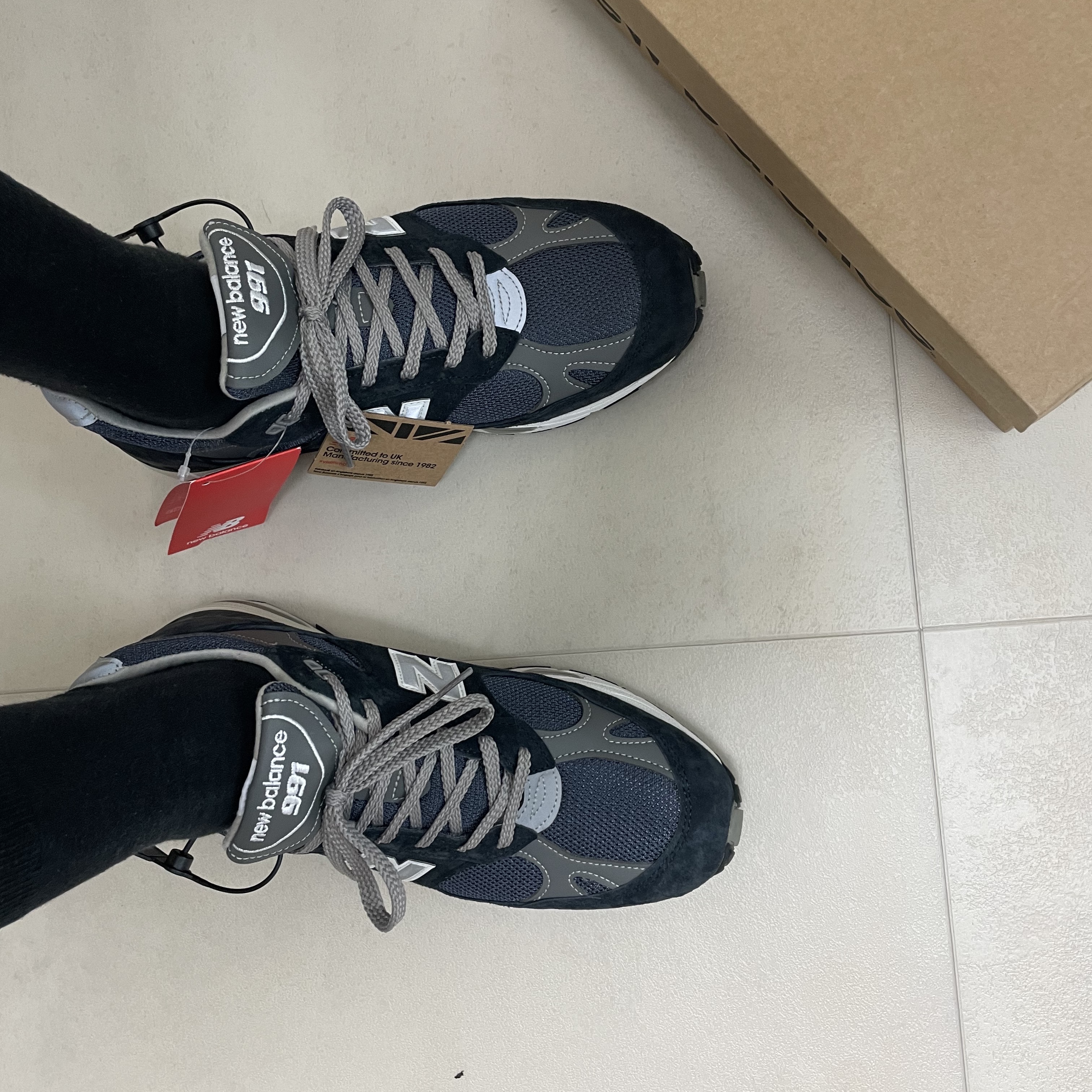 New Balance 991 Made in UK Navy 착용 스타일 - 2