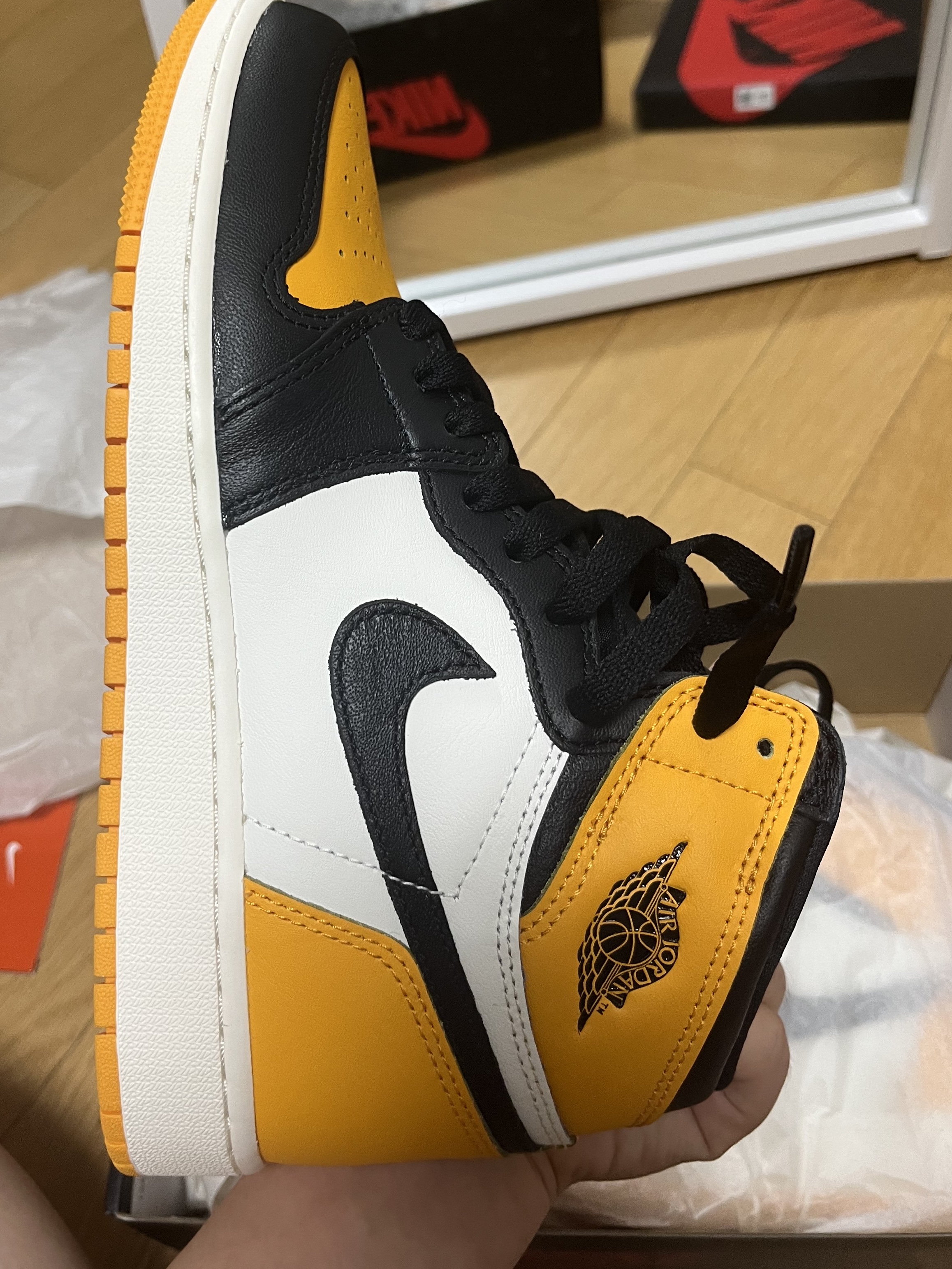 (GS) Jordan 1 Retro High OG Taxi 착용 스타일 - 2