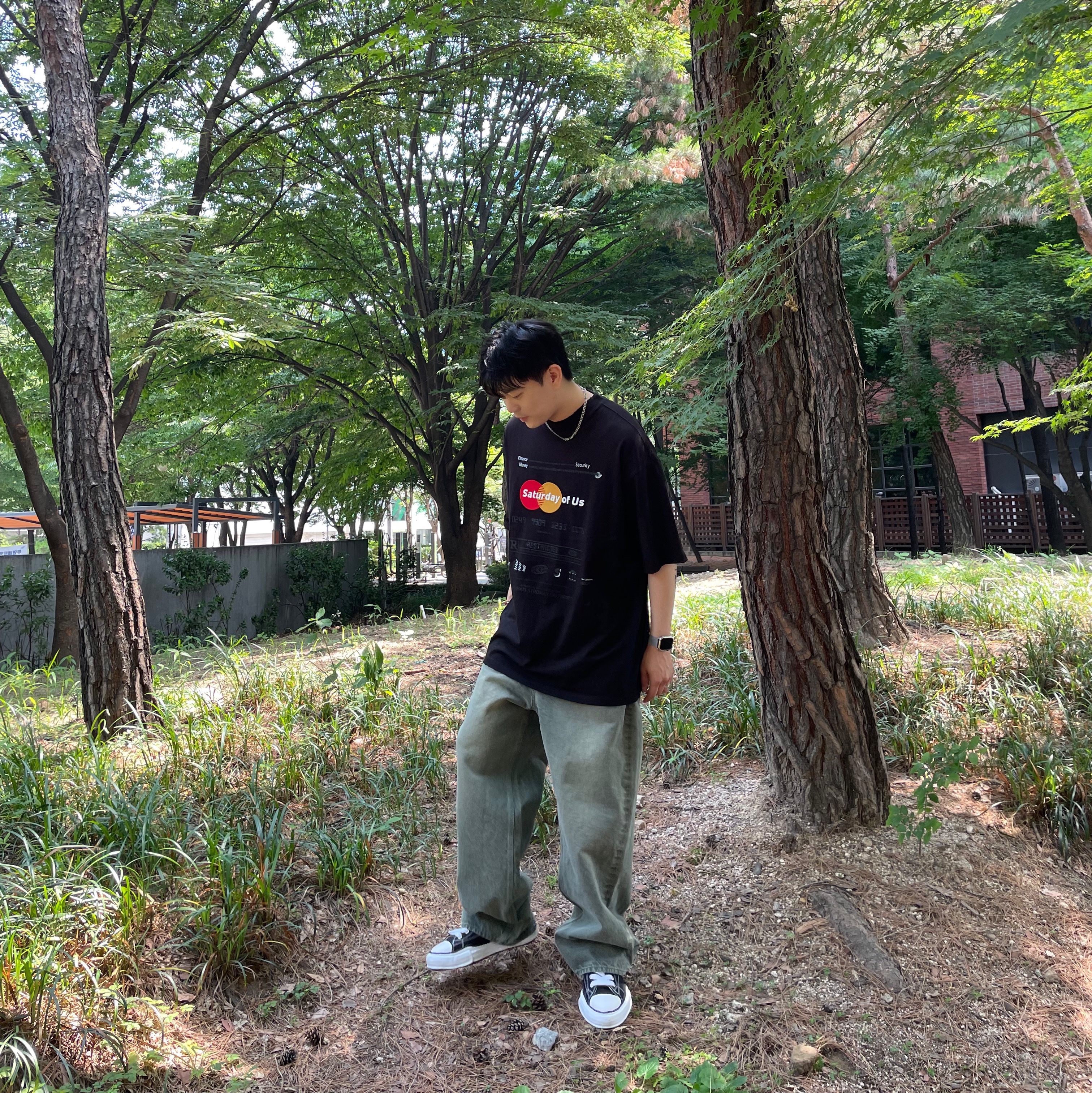 Maison Mihara Yasuhiro Peterson OG Sole Canvas Low Sneakers Black, [KREAM 단독] STU Bank Embroidery Printing T-Shirt Black 착용 스타일 - 1