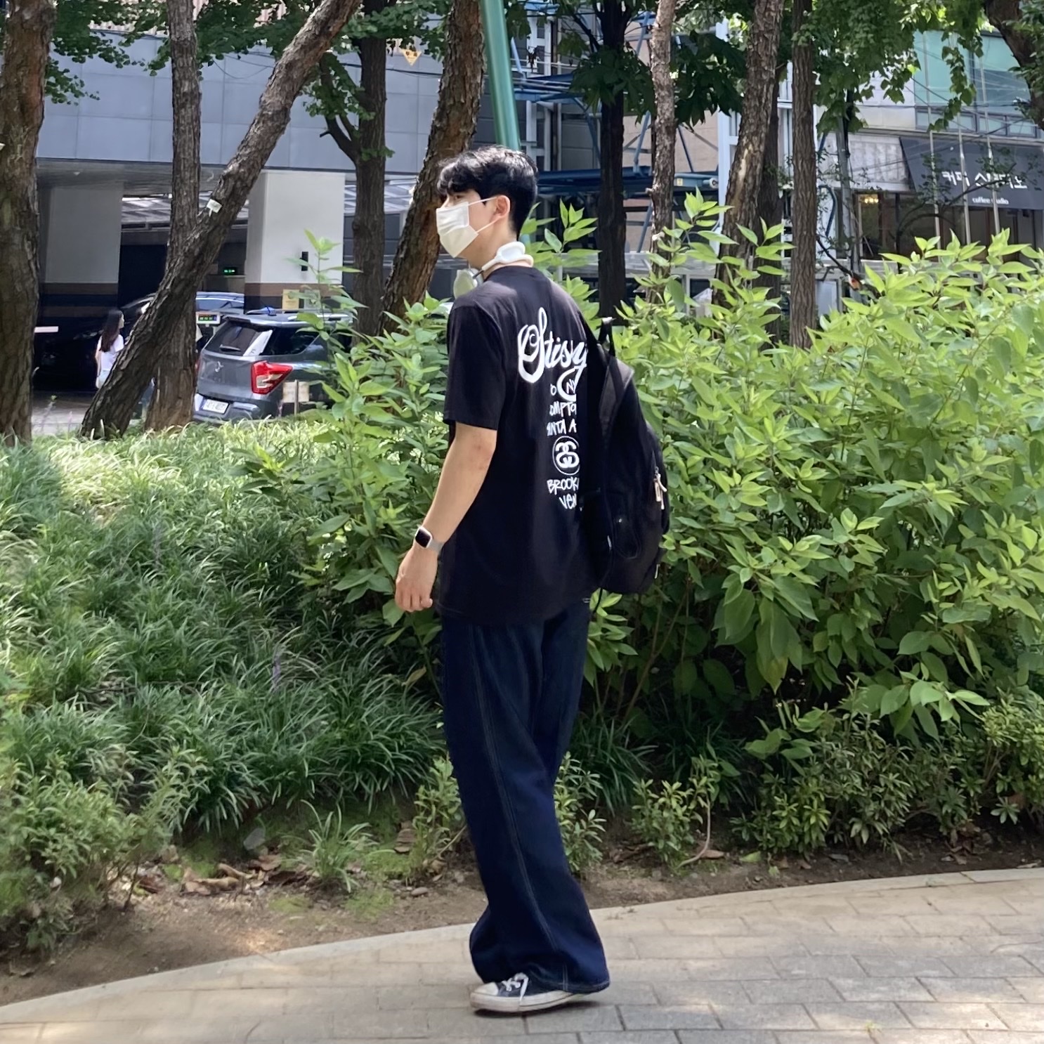 Stussy Tour T-Shirt Black 착용 스타일 - 1