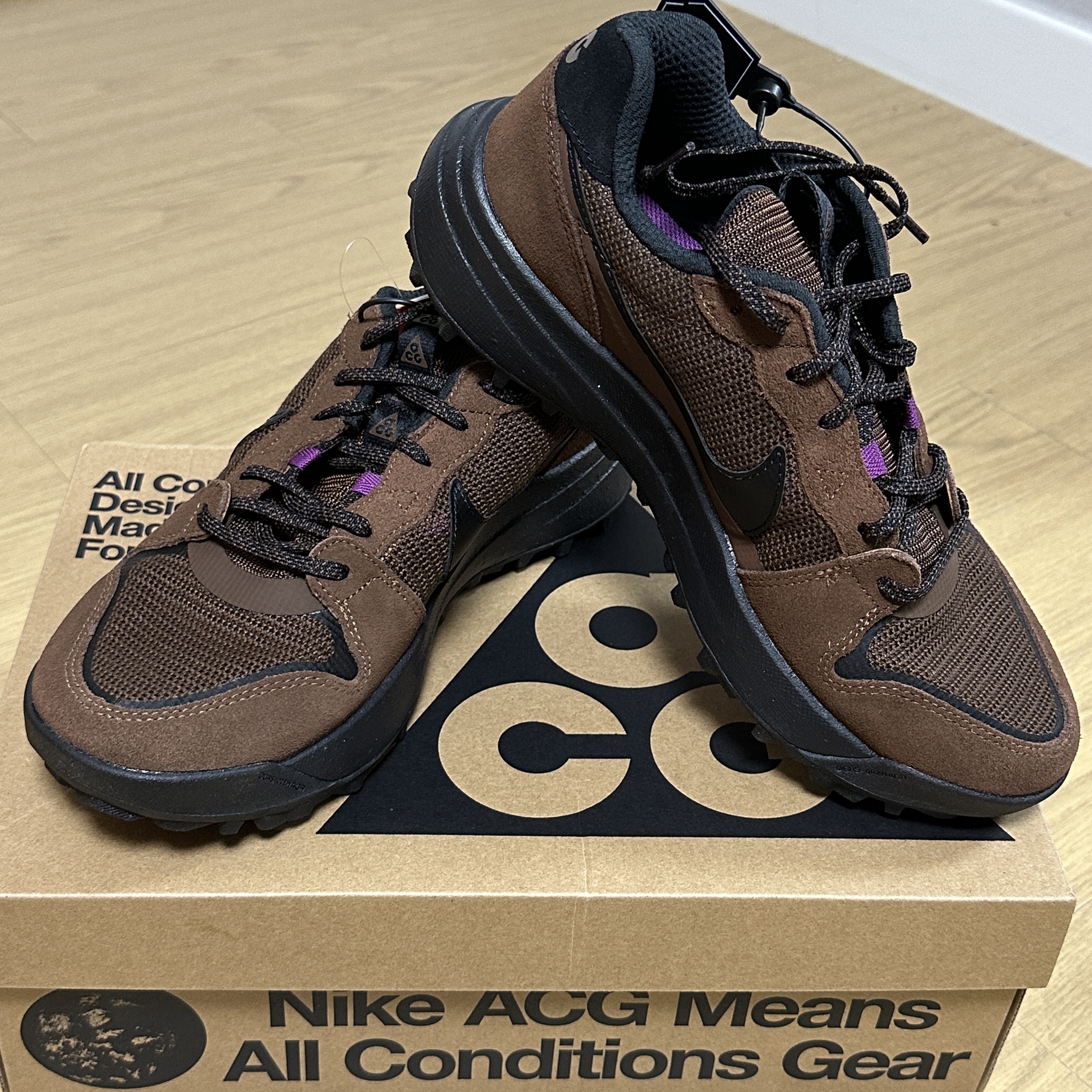 Nike ACG Lowcate Cacao Wow 착용 스타일 - 2