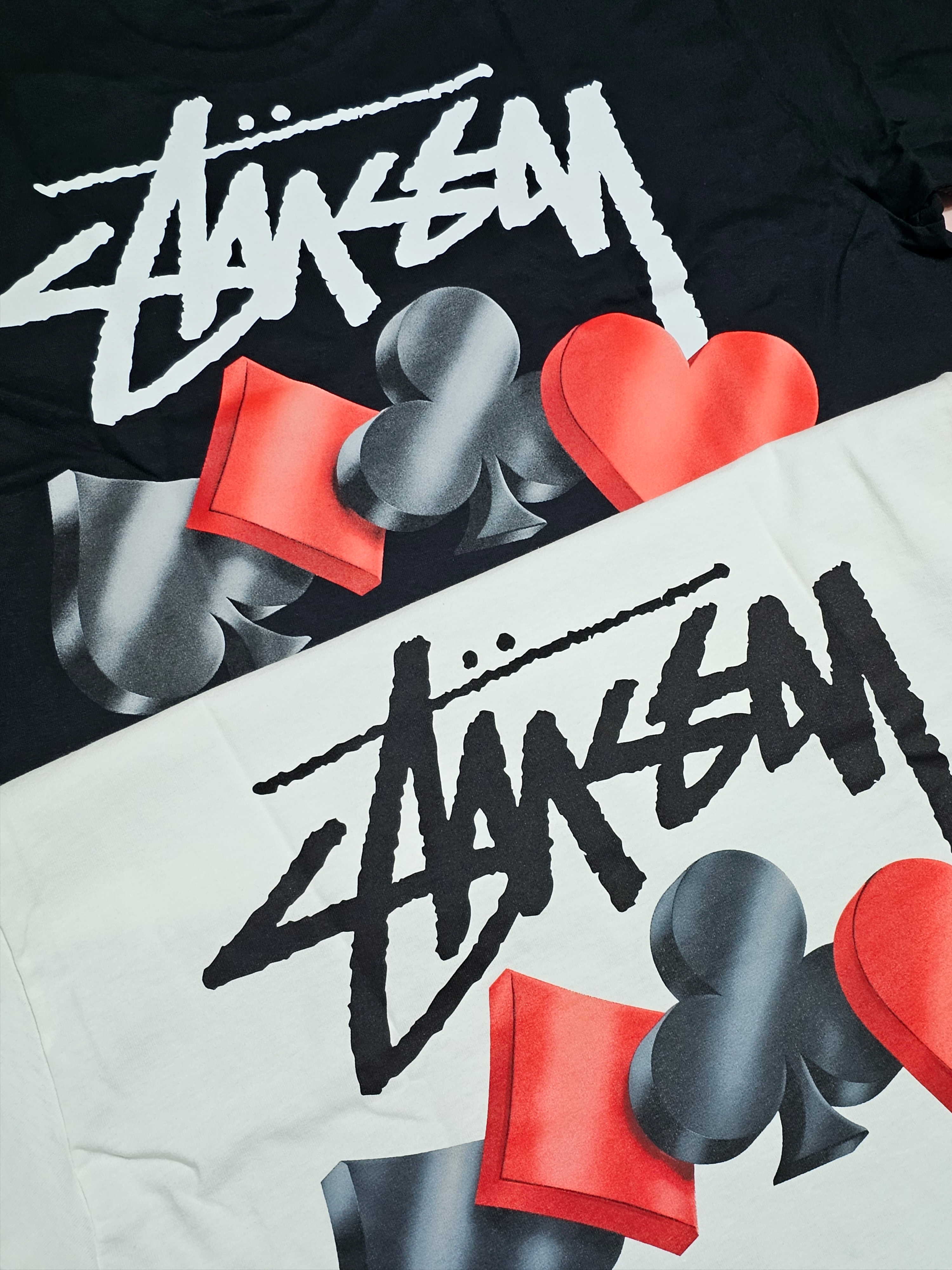 Stussy Suits T-Shirt Black, Stussy Suits T-Shirt White 착용 스타일