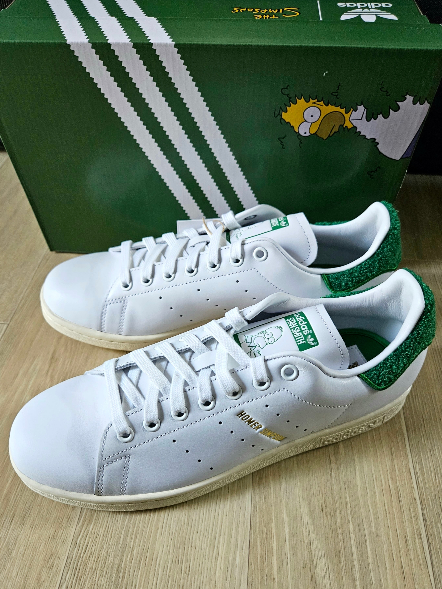 Adidas x The Simpsons Stan Smith Homer Simpson 착용 스타일 - 2