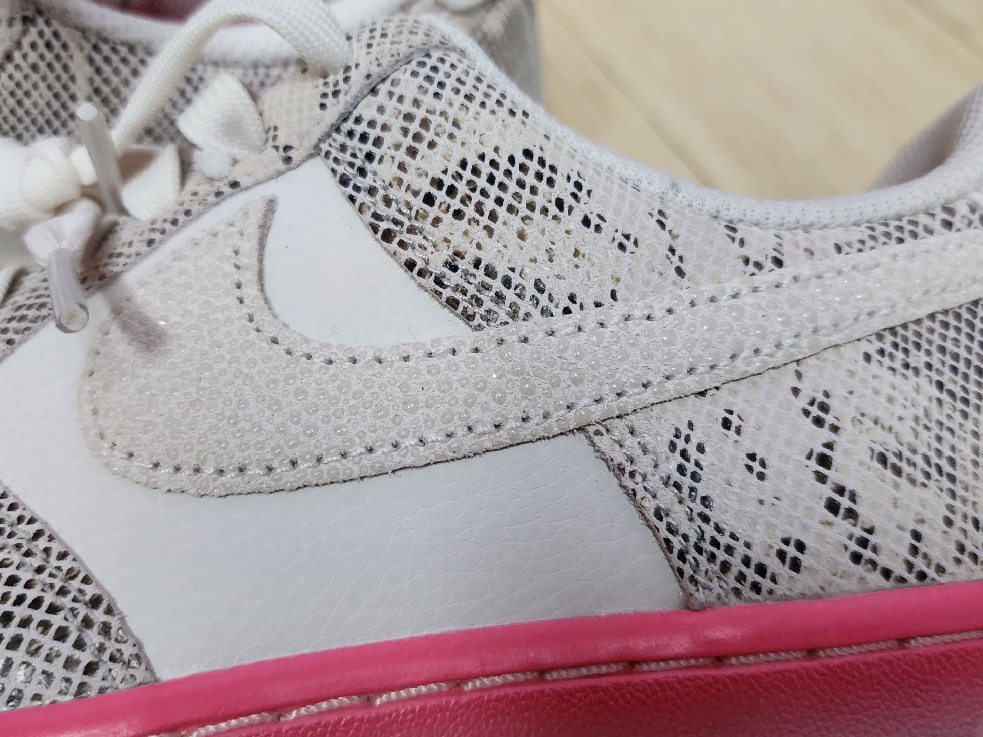 (W) Nike Air Force 1 '07 LX Our Force 1 착용 스타일 - 2