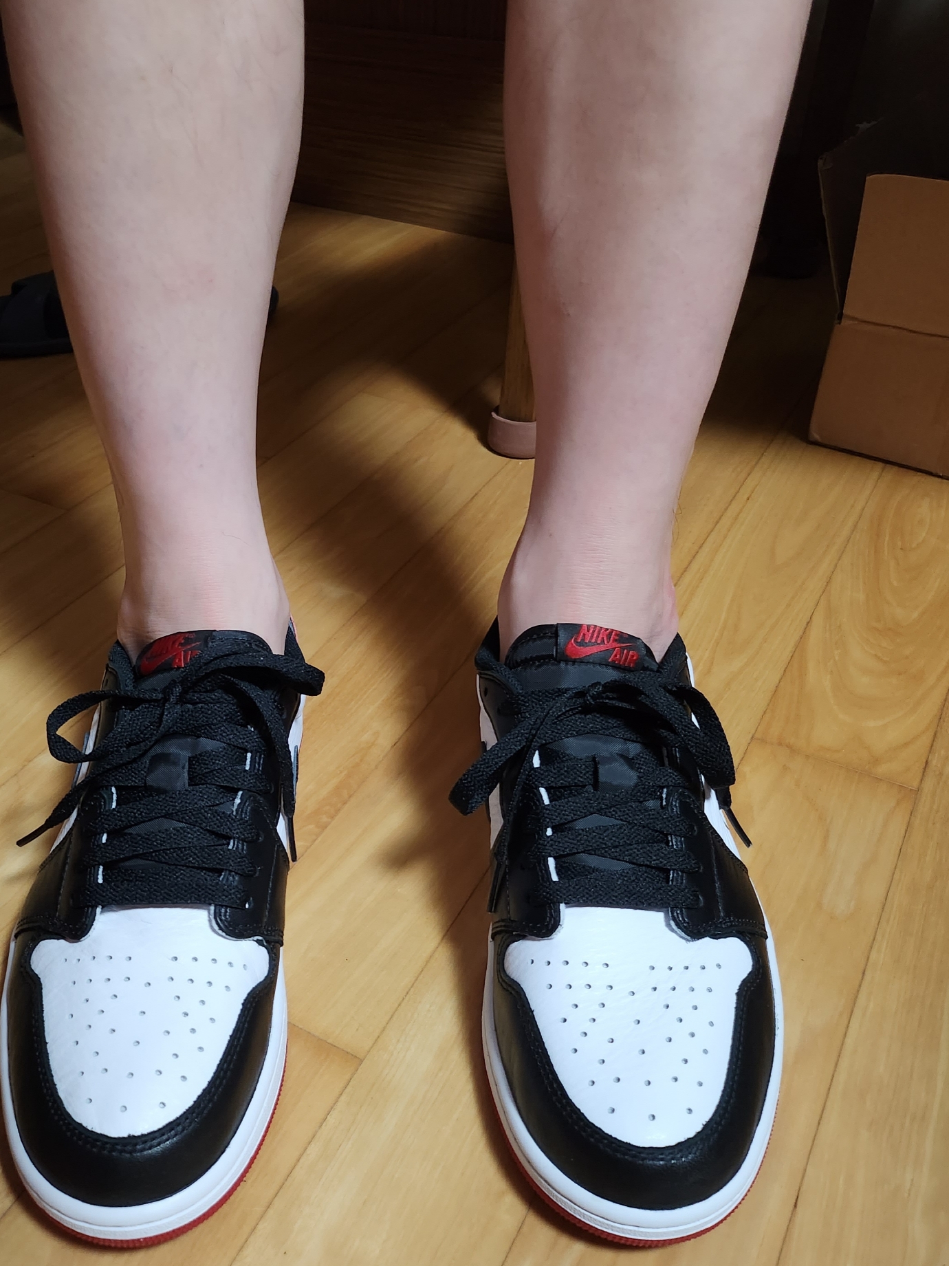 Jordan 1 Retro Low OG Black Toe 착용 스타일