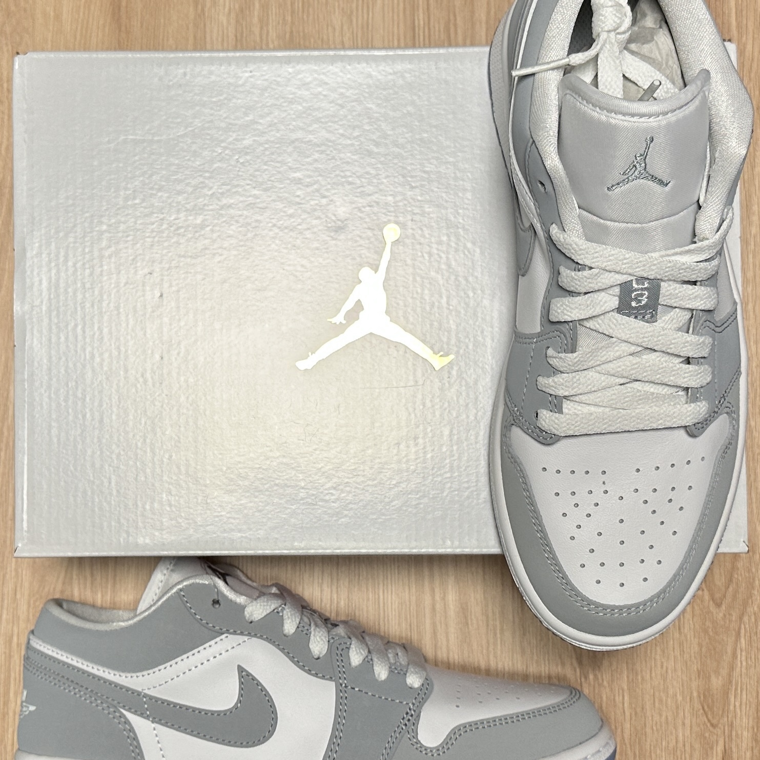 (W) Jordan 1 Low White Wolf Grey 착용 스타일