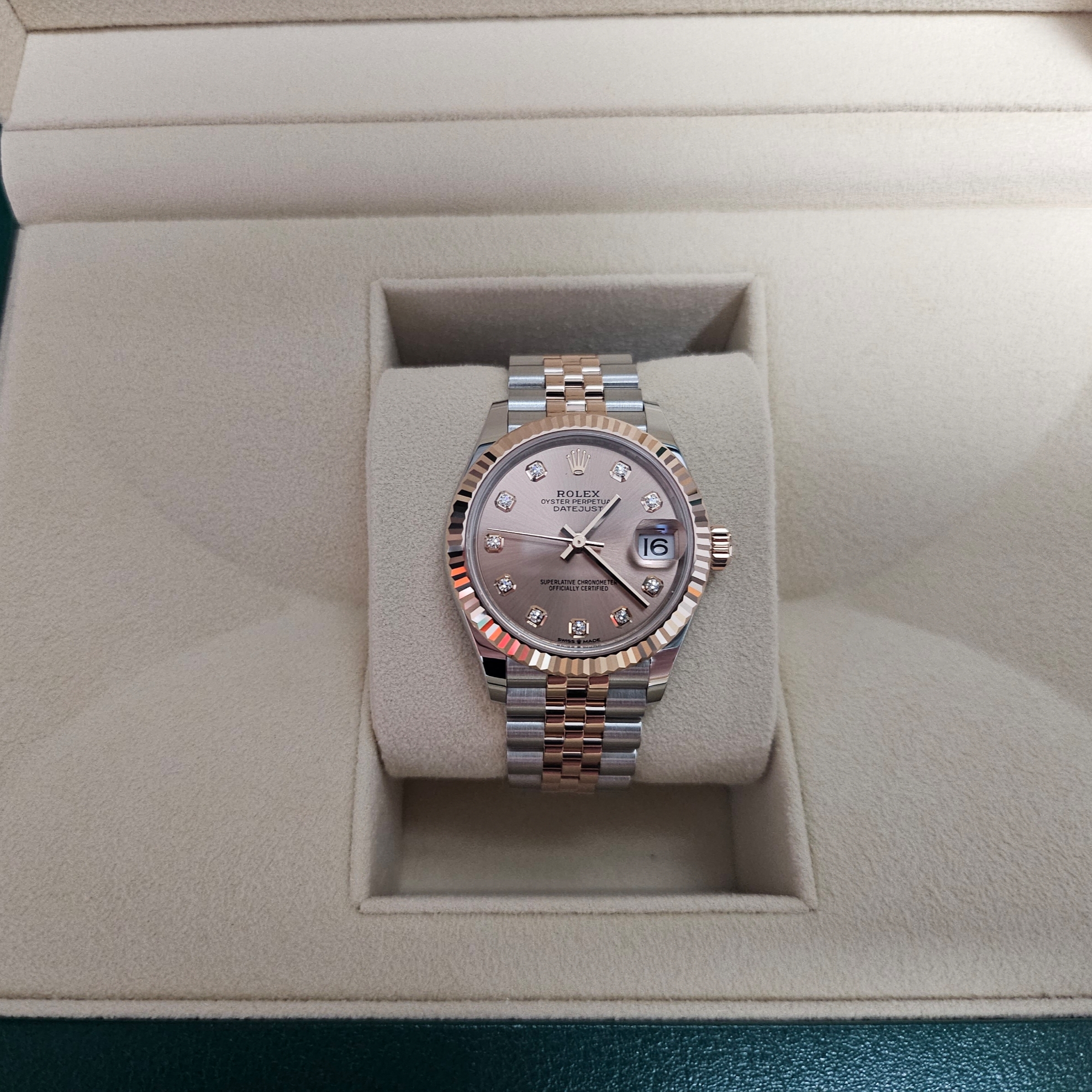 Rolex Datejust 31mm 278271 Rose Diamond-Set Jubilee 착용 스타일