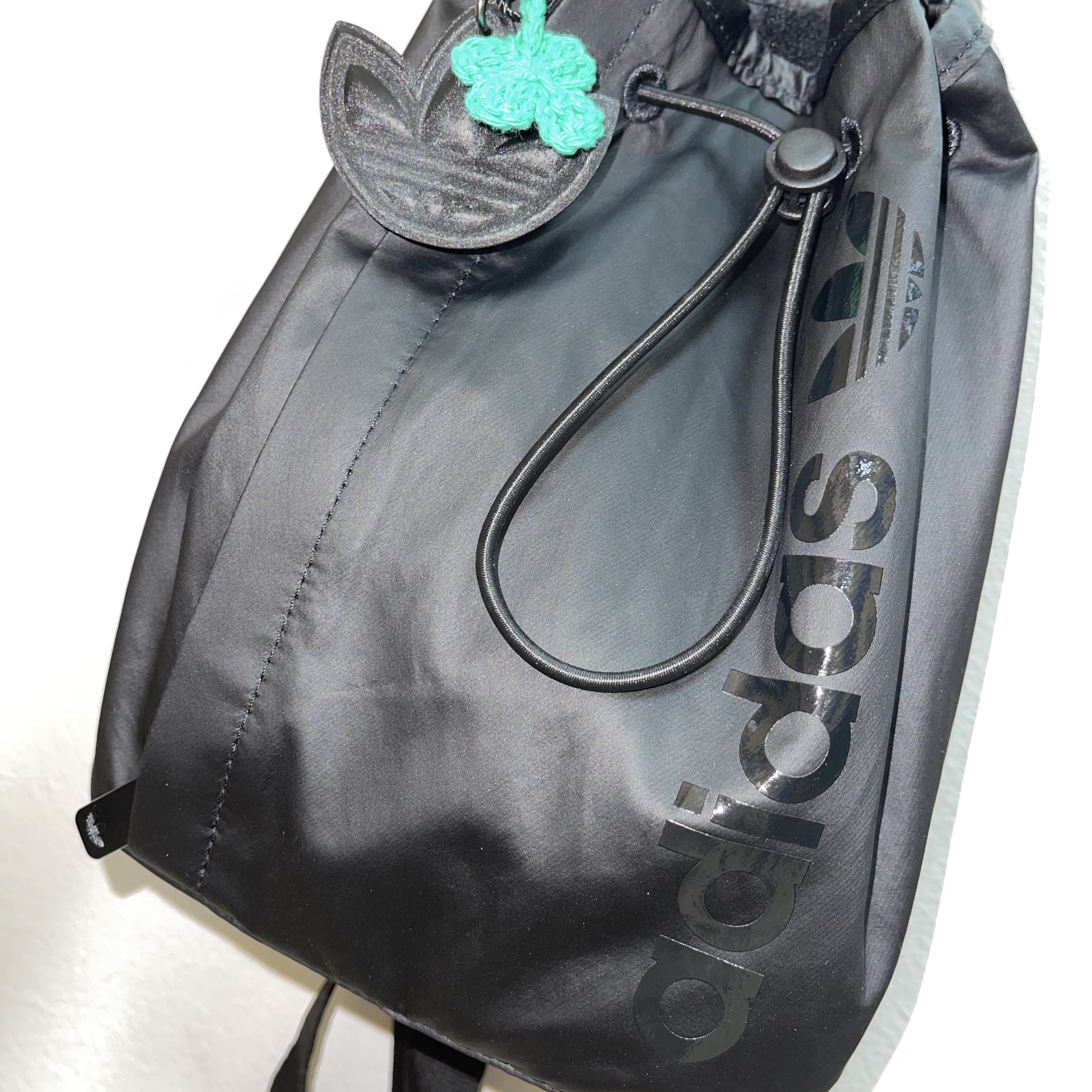 Adidas Satin Mini Bucket Backpack Black 착용 스타일
