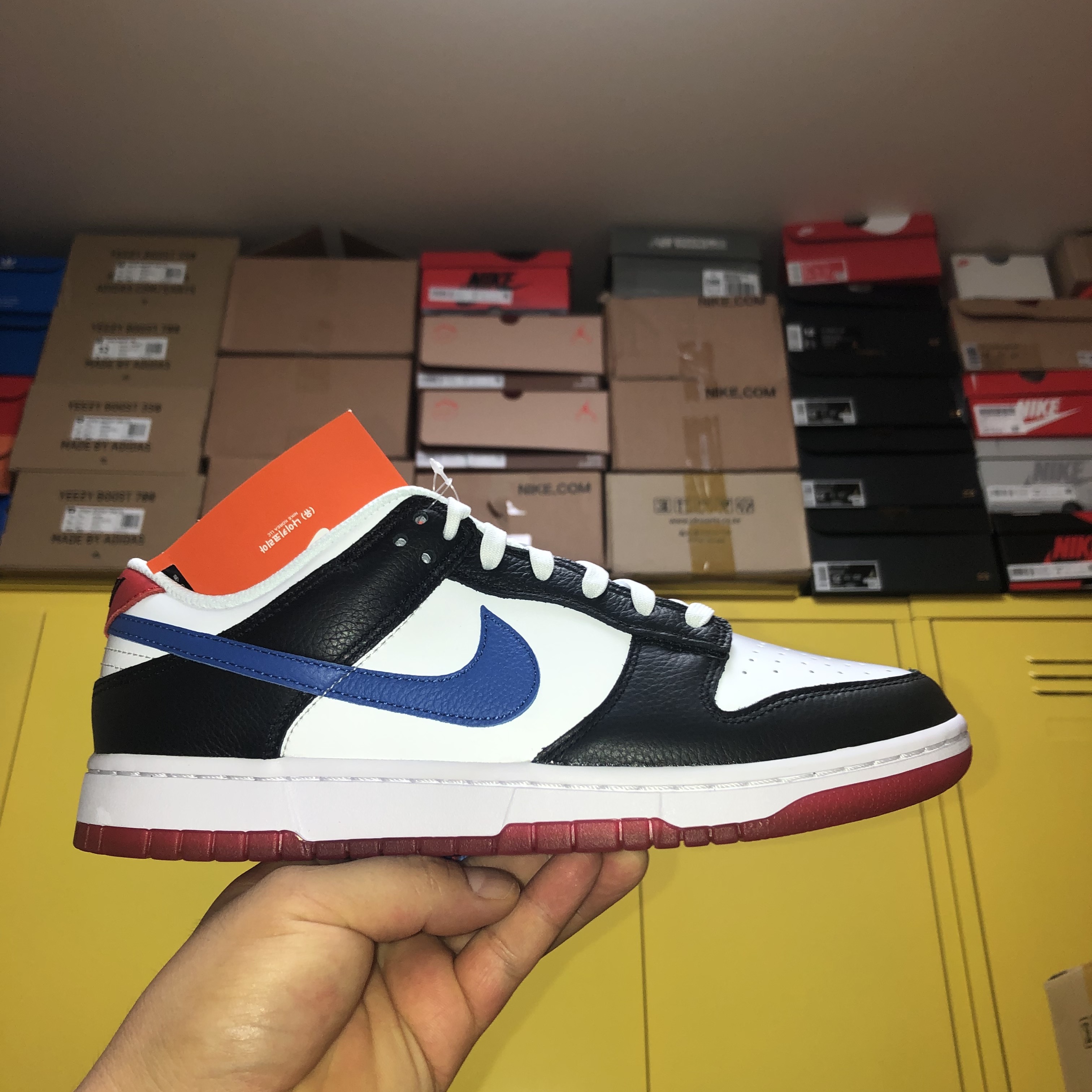 Nike Dunk Low SE Seoul 착용 스타일