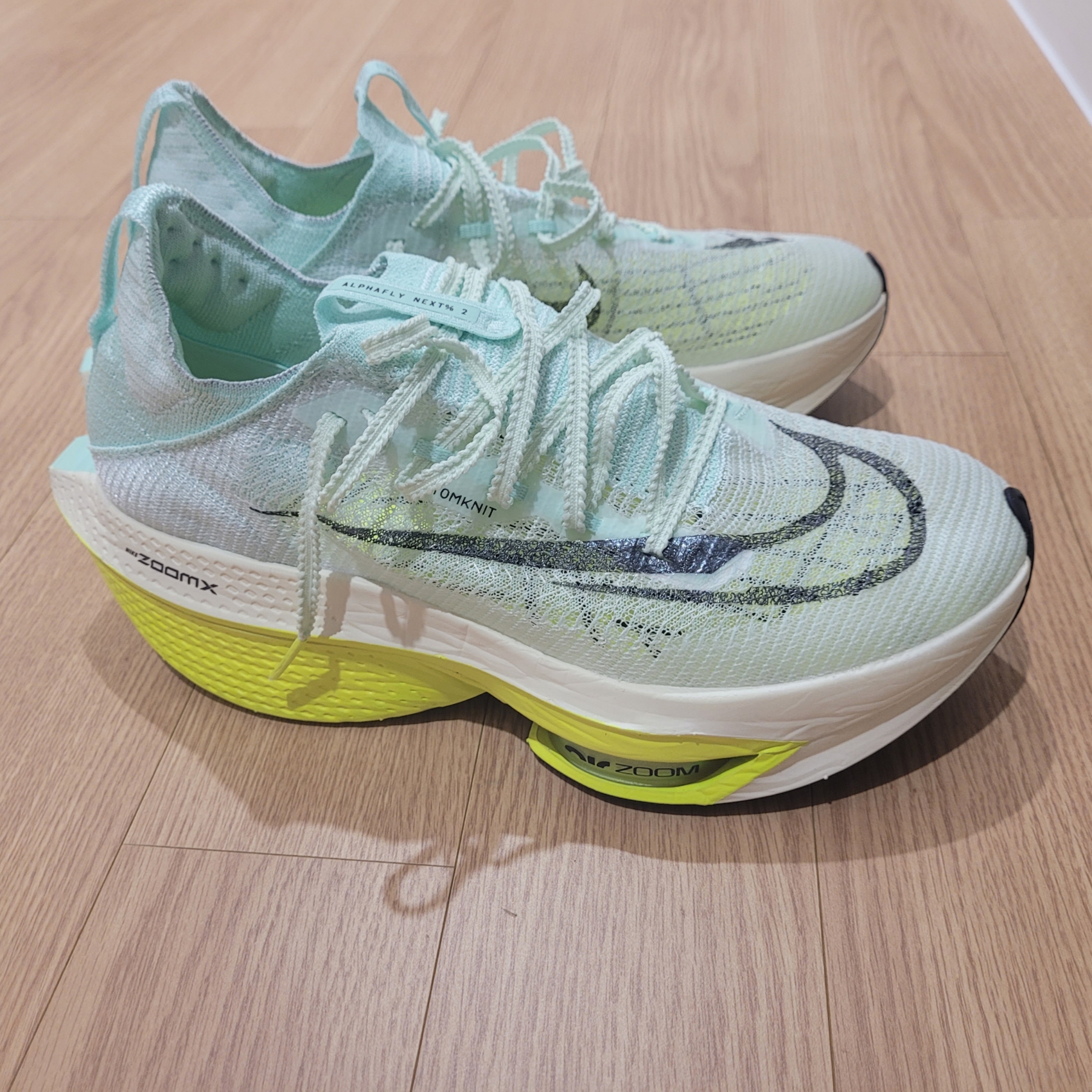 Nike Air Zoom Alphafly Next% 2 Mint Foam 착용 스타일 - 1