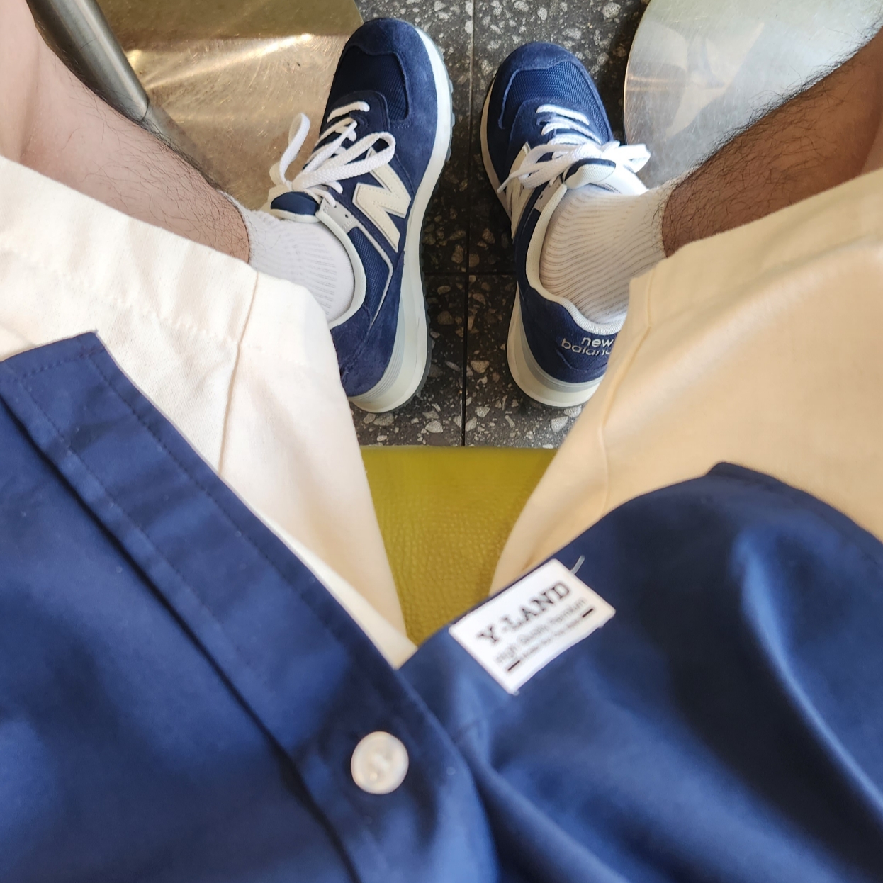 New Balance 574 Classics Reimagined Navy 착용 스타일