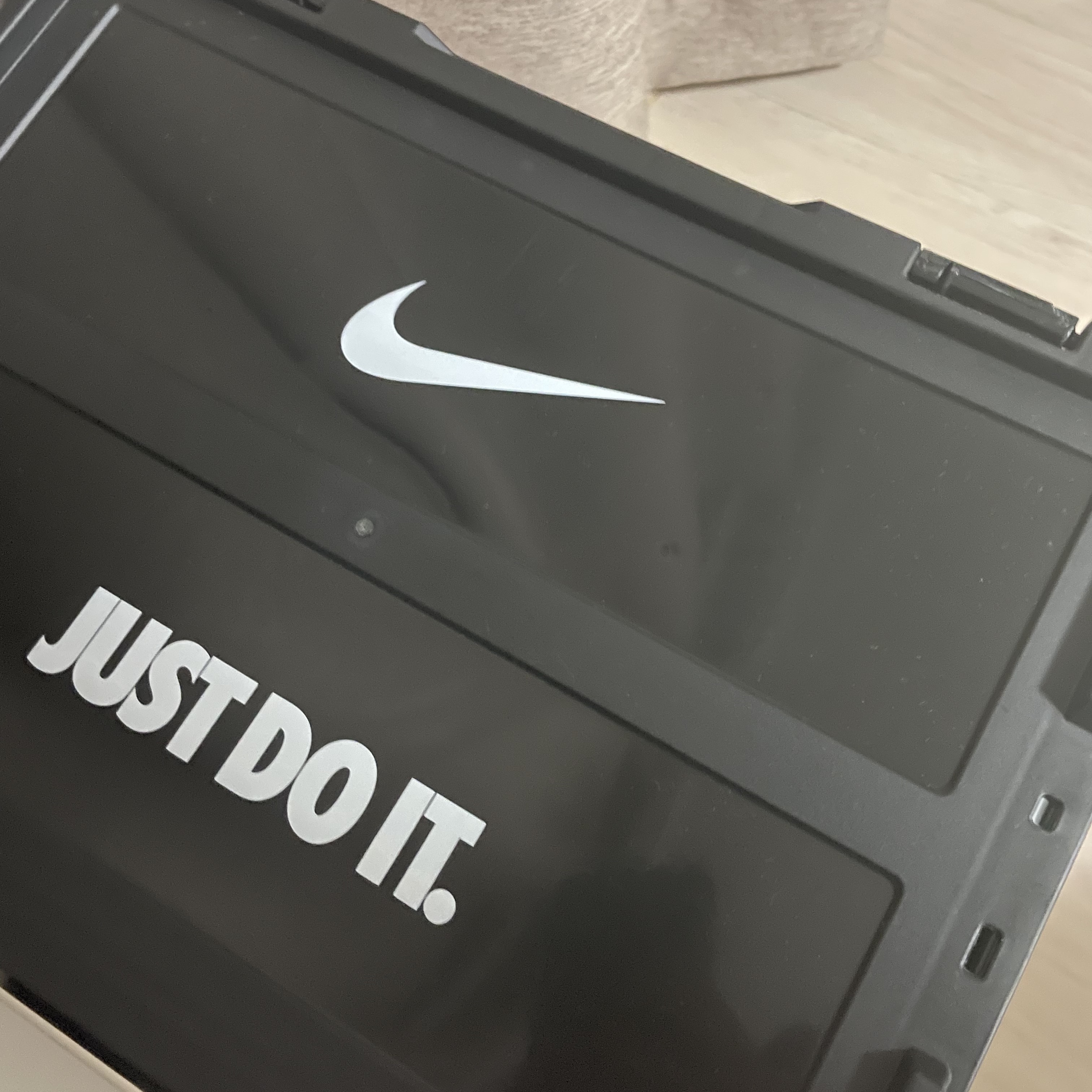 Nike Members Days Live Folding Box Black 착용 스타일