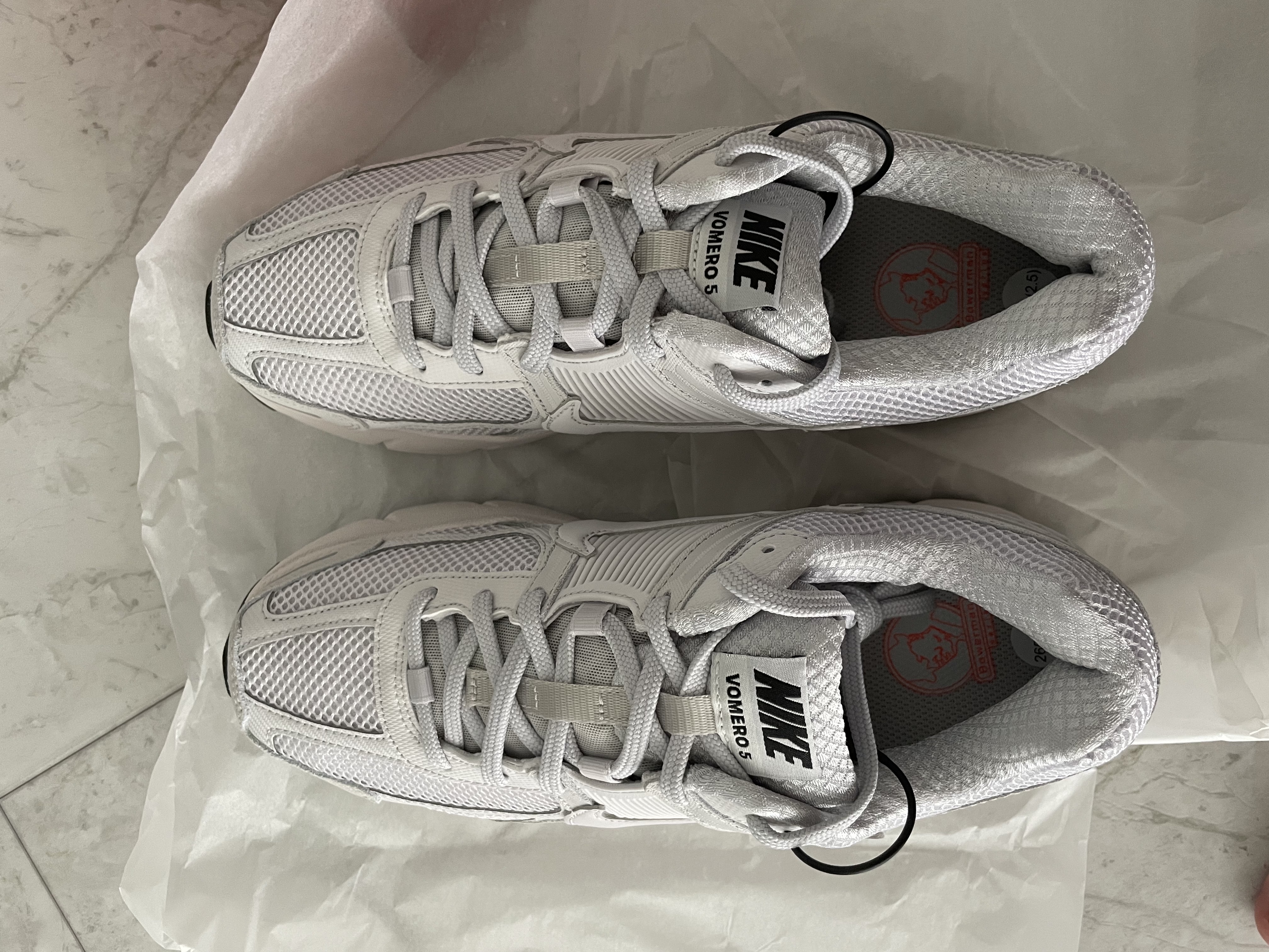 Nike Zoom Vomero 5 SP Vast Grey 2023 착용 스타일 - 2