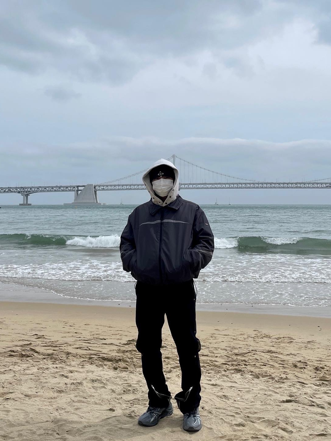 Asics HN2-S Protoblast Steel Grey, Grailz Geometry Hoodie Heather Grey 착용 스타일 - 3