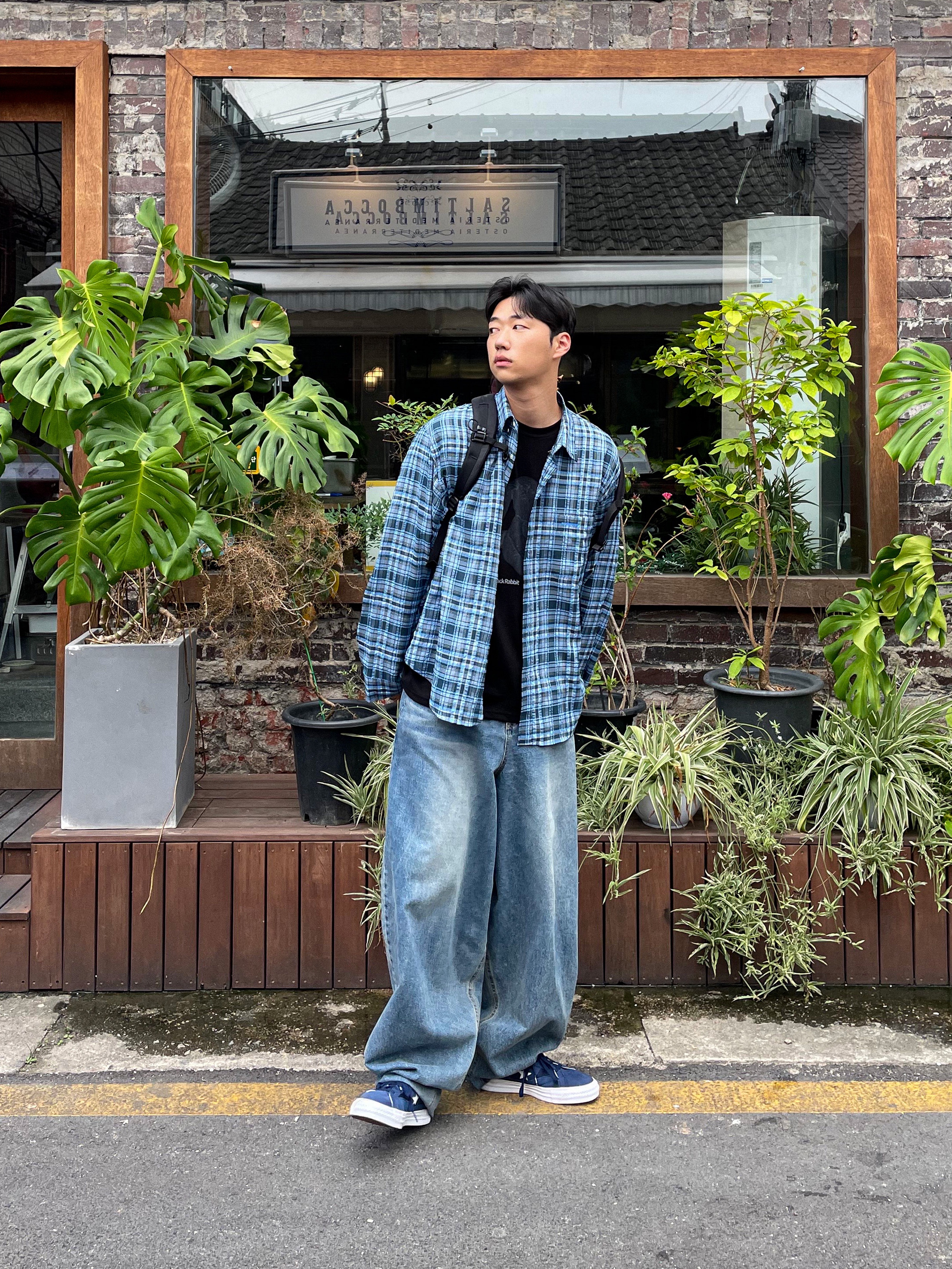 Arc'teryx Mantis 32 Backpack Black 착용 스타일 - 2