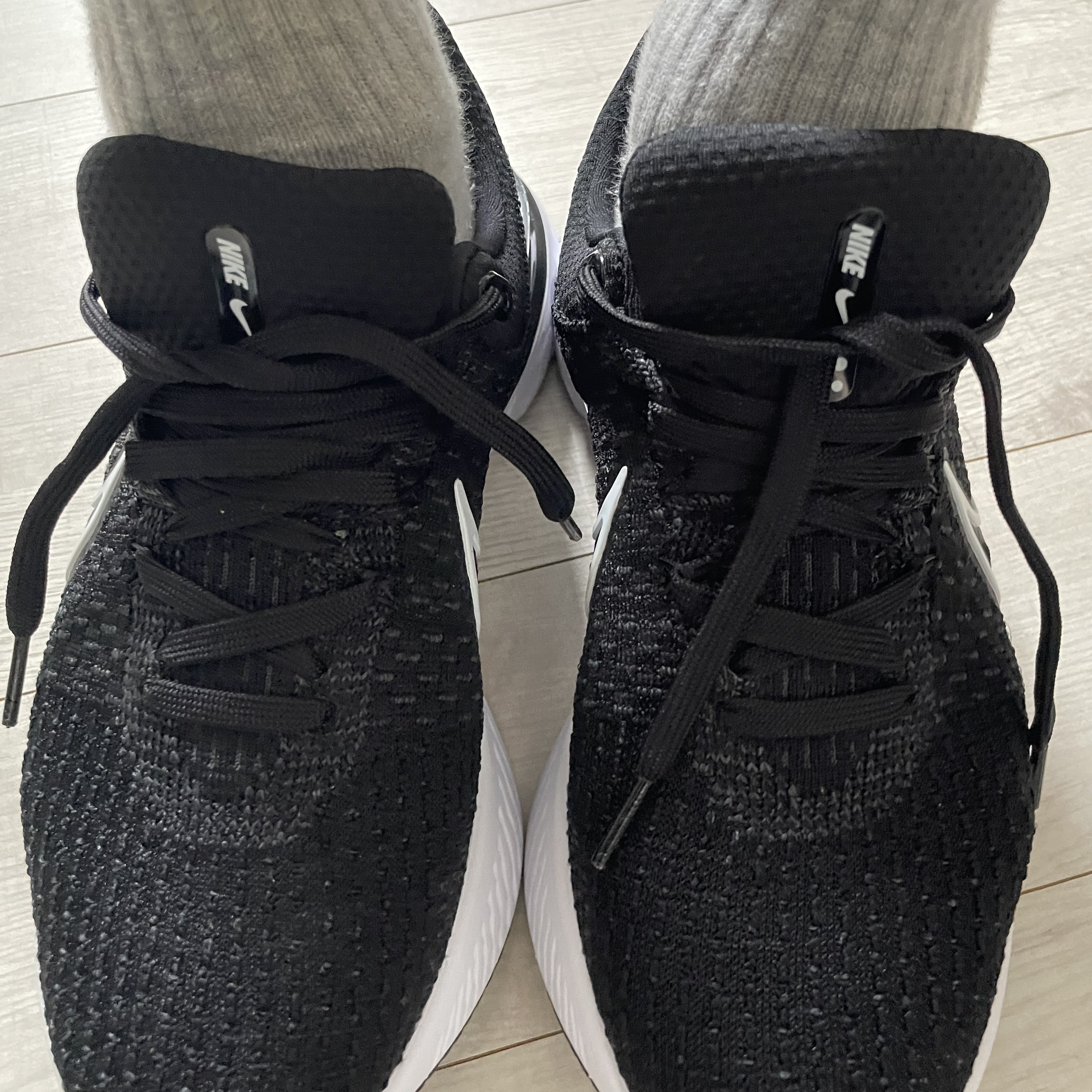 Nike React Infinity Run Flyknit 3 Black White 착용 스타일 - 2