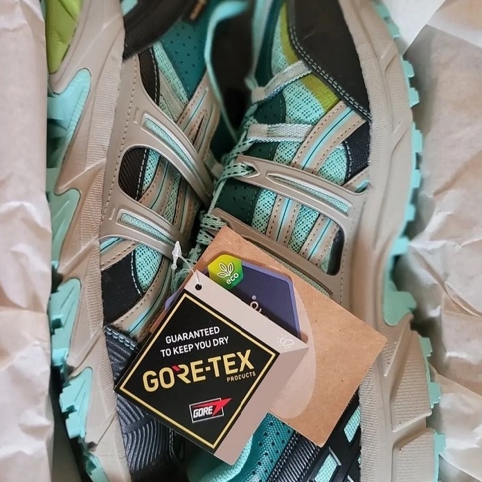 Asics HS4-S Gel-Sonoma 15-50 Gore-Tex Aruba Blue Graphite 착용 스타일