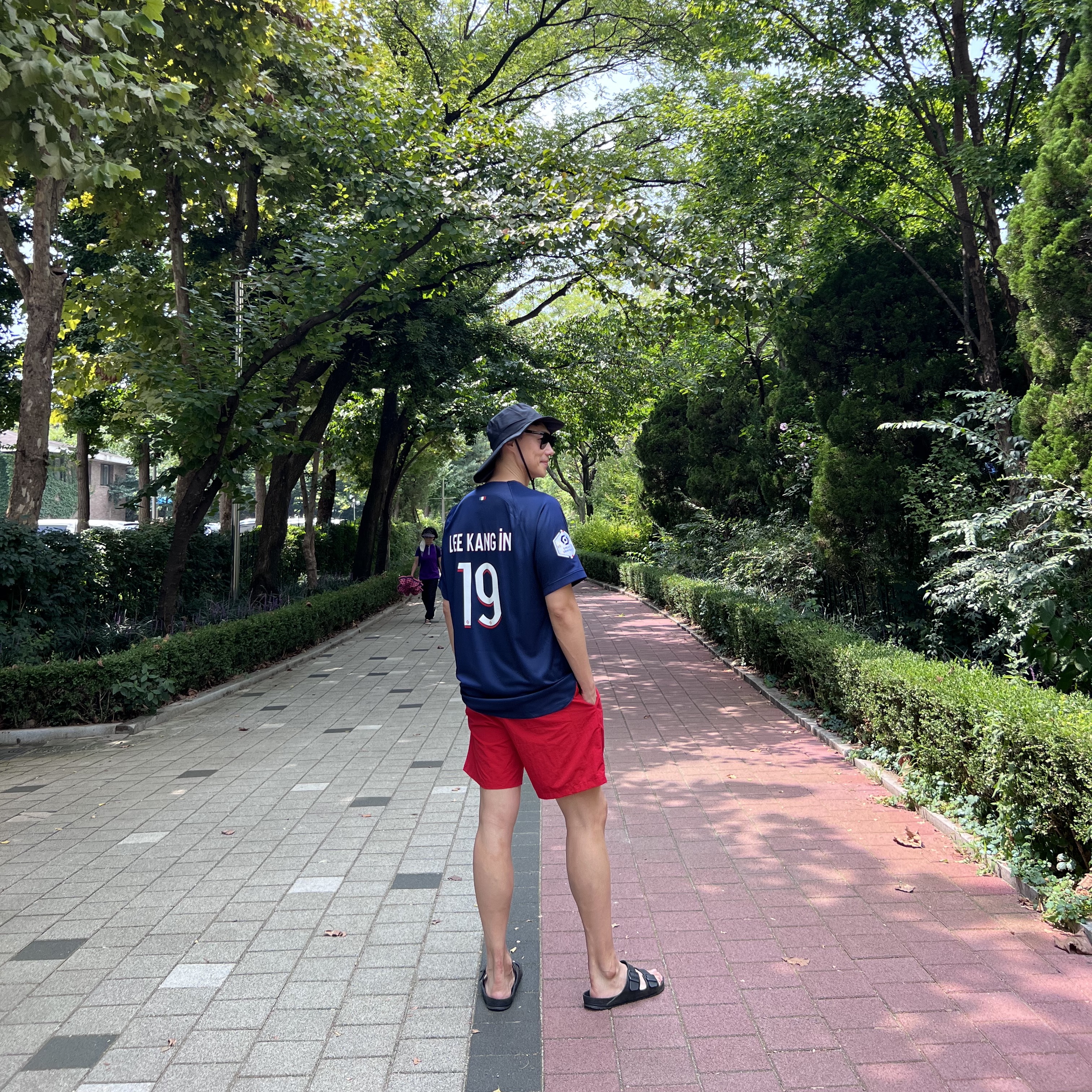 Nike Paris Saint-Germain 2023/24 Dri-Fit Stadium Home Jersey Midnight Navy (Non Marking Ver.) 착용 스타일 - 1