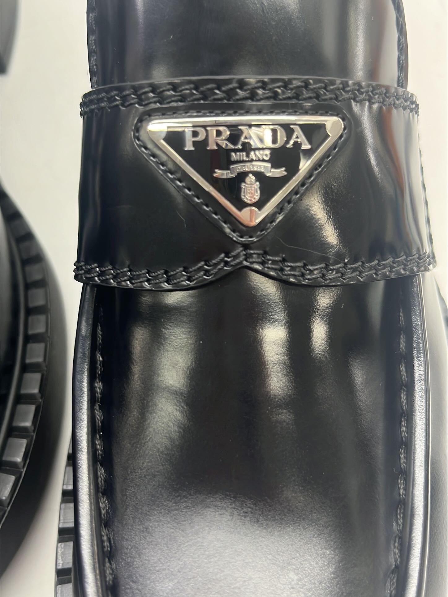 Prada Chocolate Brushed Leather Loafers Black 착용 스타일