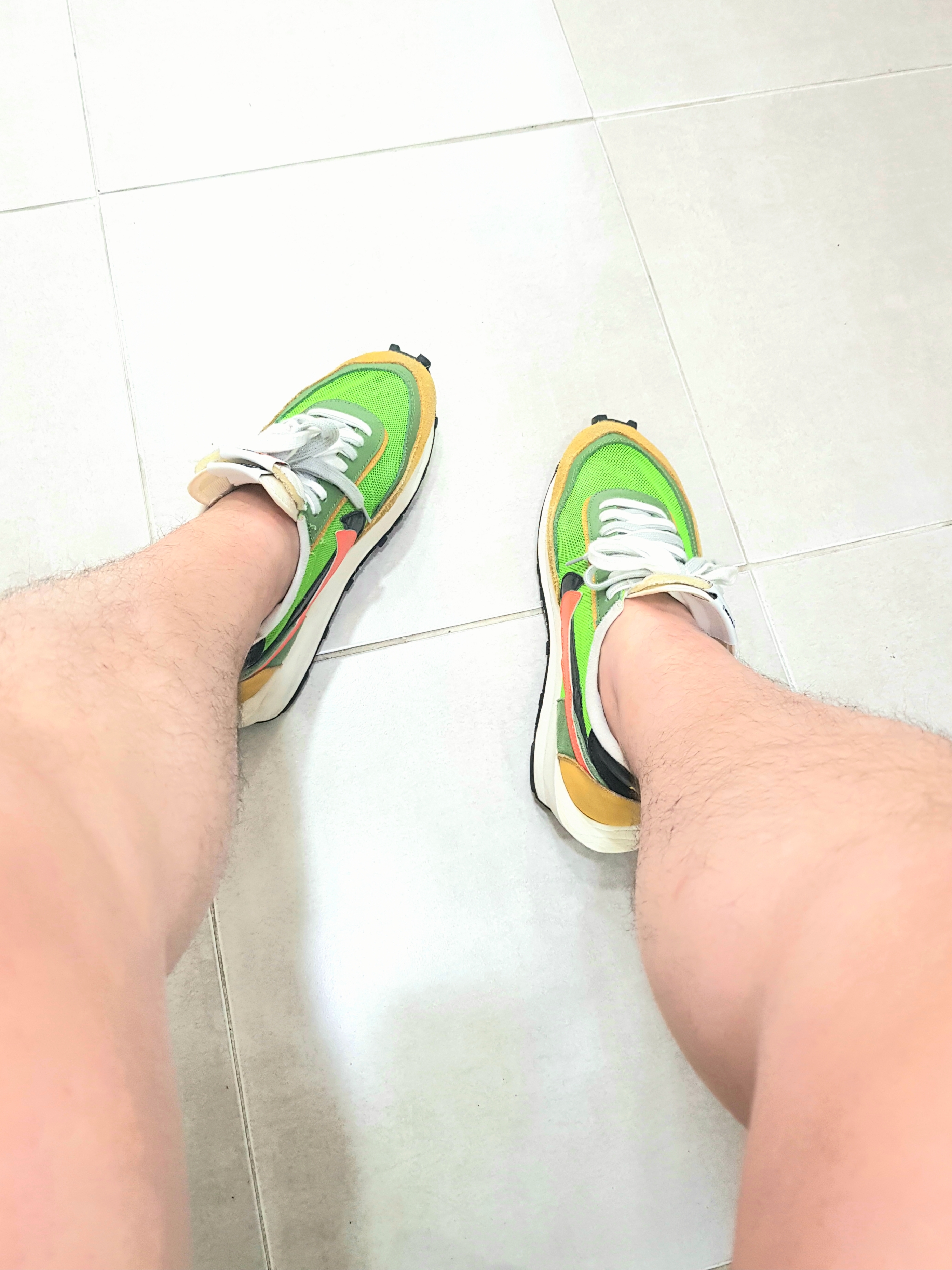 Nike x Sacai LDWaffle Green Multi 착용 스타일