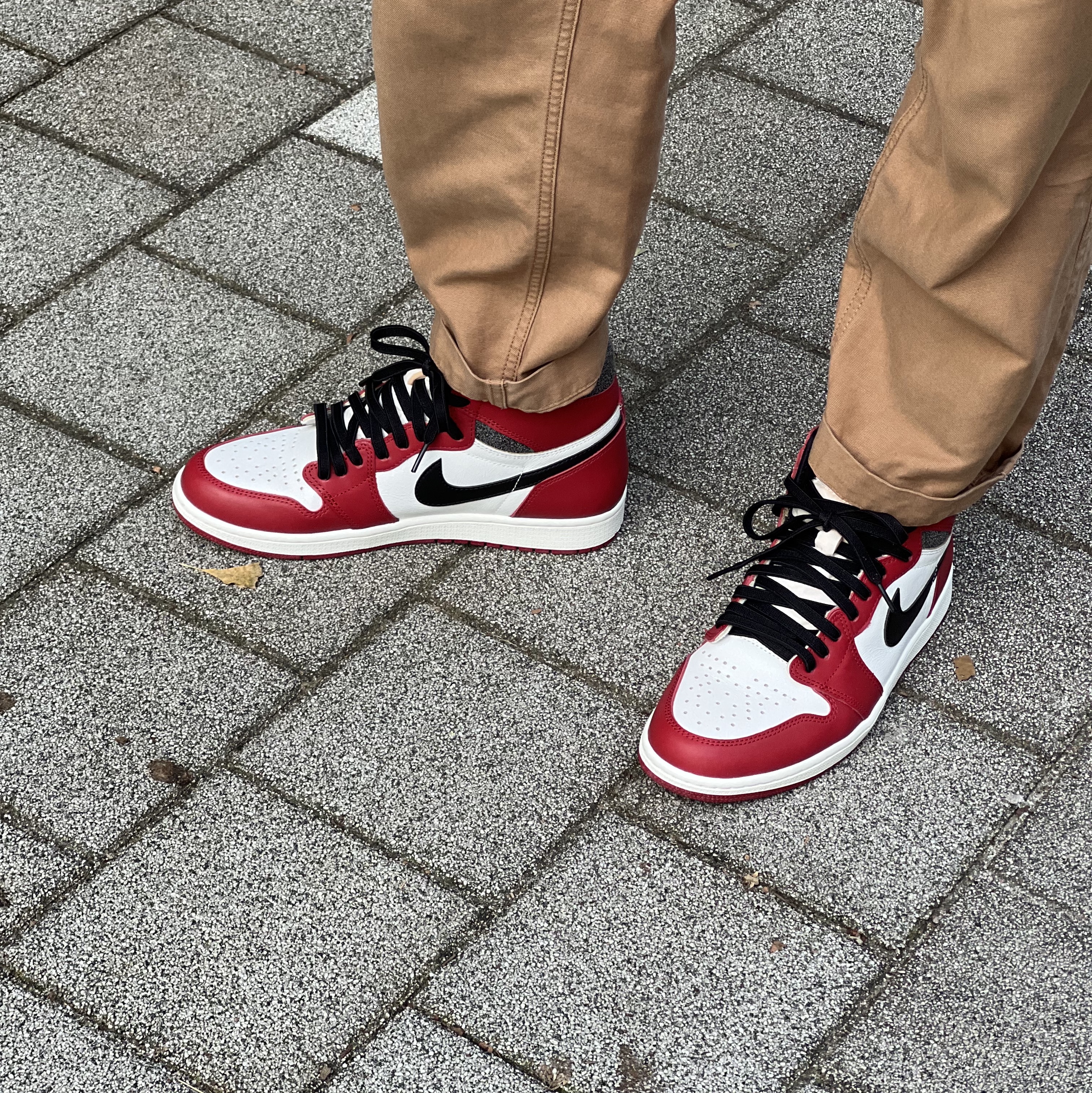 Jordan 1 Retro High OG Chicago 2022 착용 스타일 - 2
