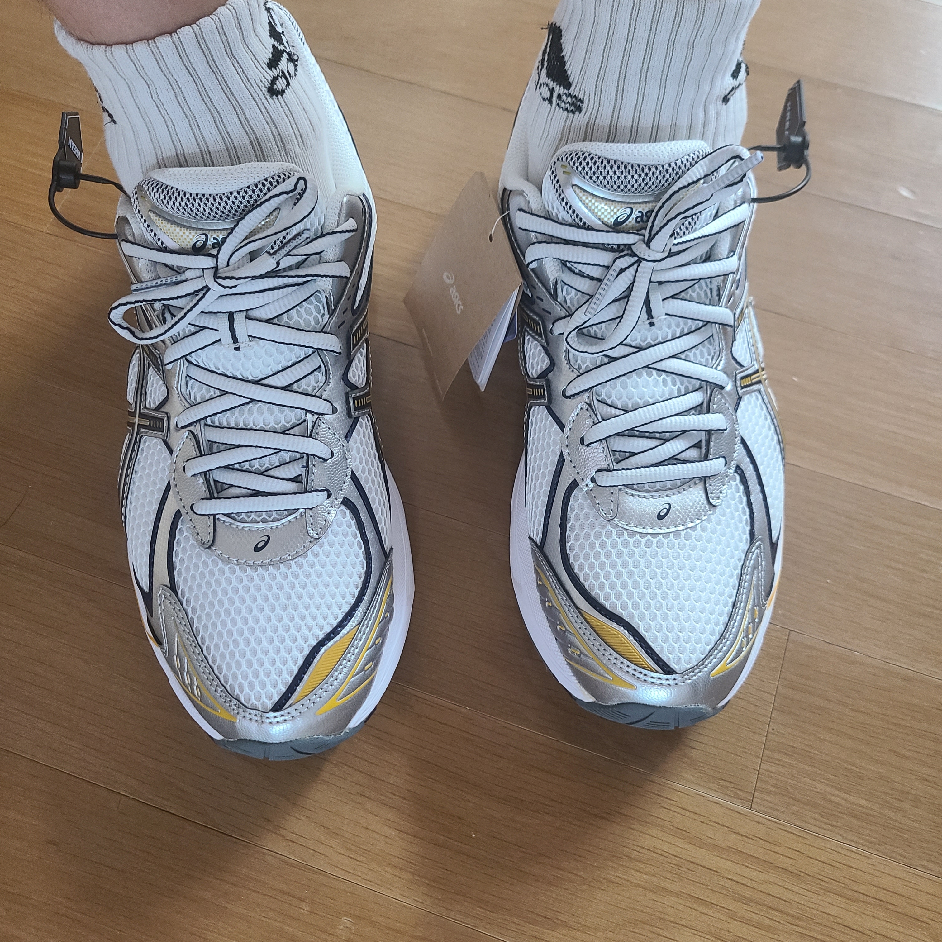 Asics GT-2160 White Pure Silver 착용 스타일