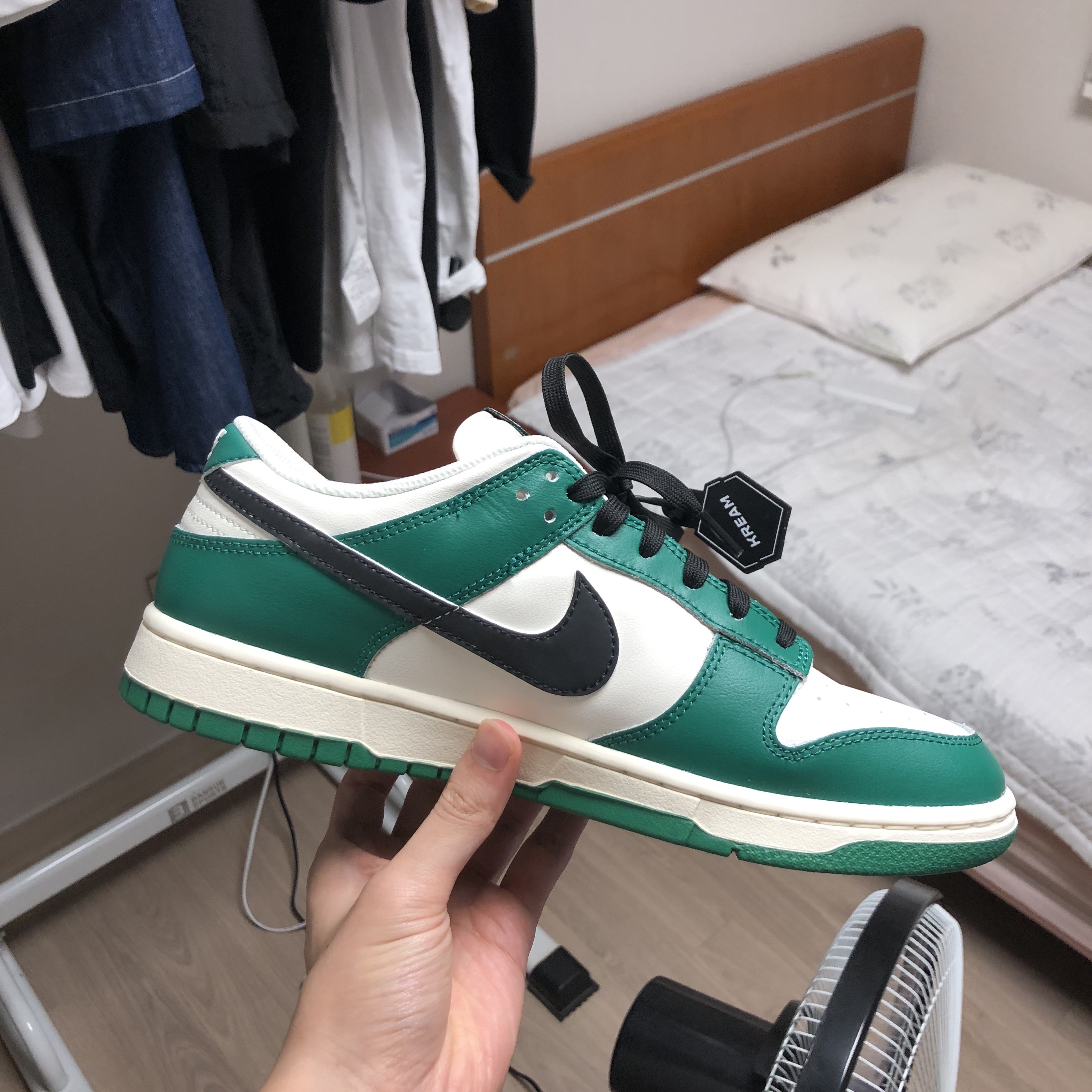 Nike Dunk Low Retro SE Jackpot Malachite 착용 스타일