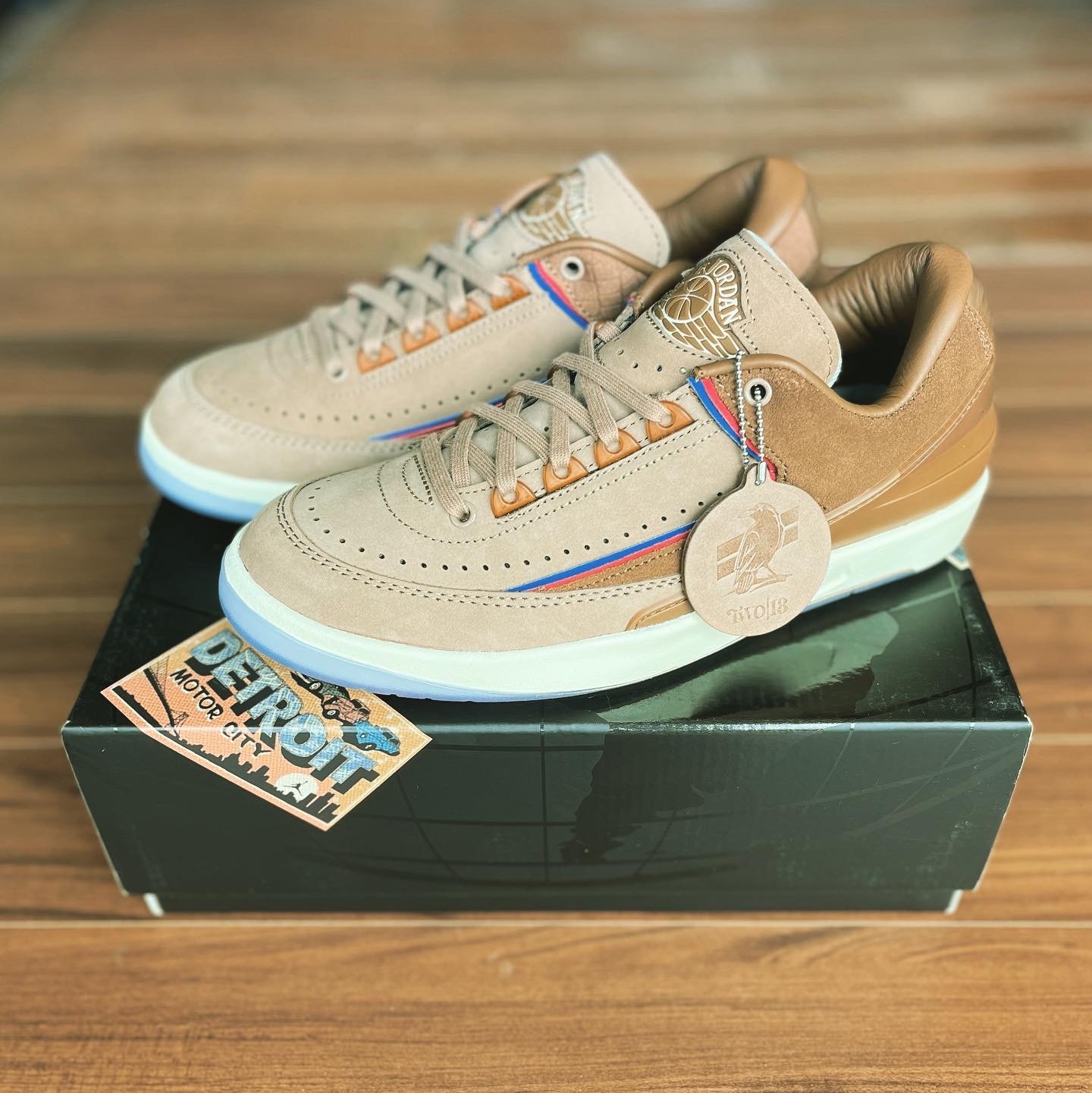 Jordan 2 x Two 18 Retro Low Rocky Tan 착용 스타일 - 1