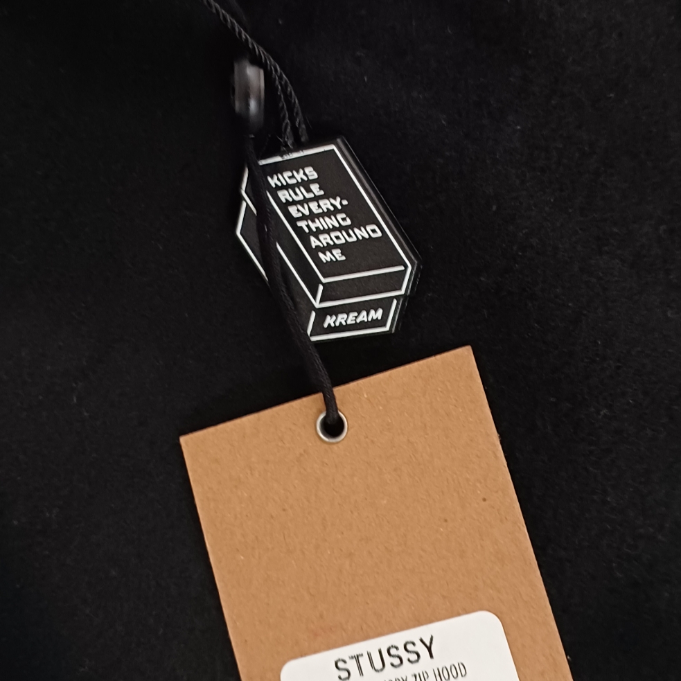 Stussy Basic Stussy Zip Hoodie Black 2023 착용 스타일 - 1