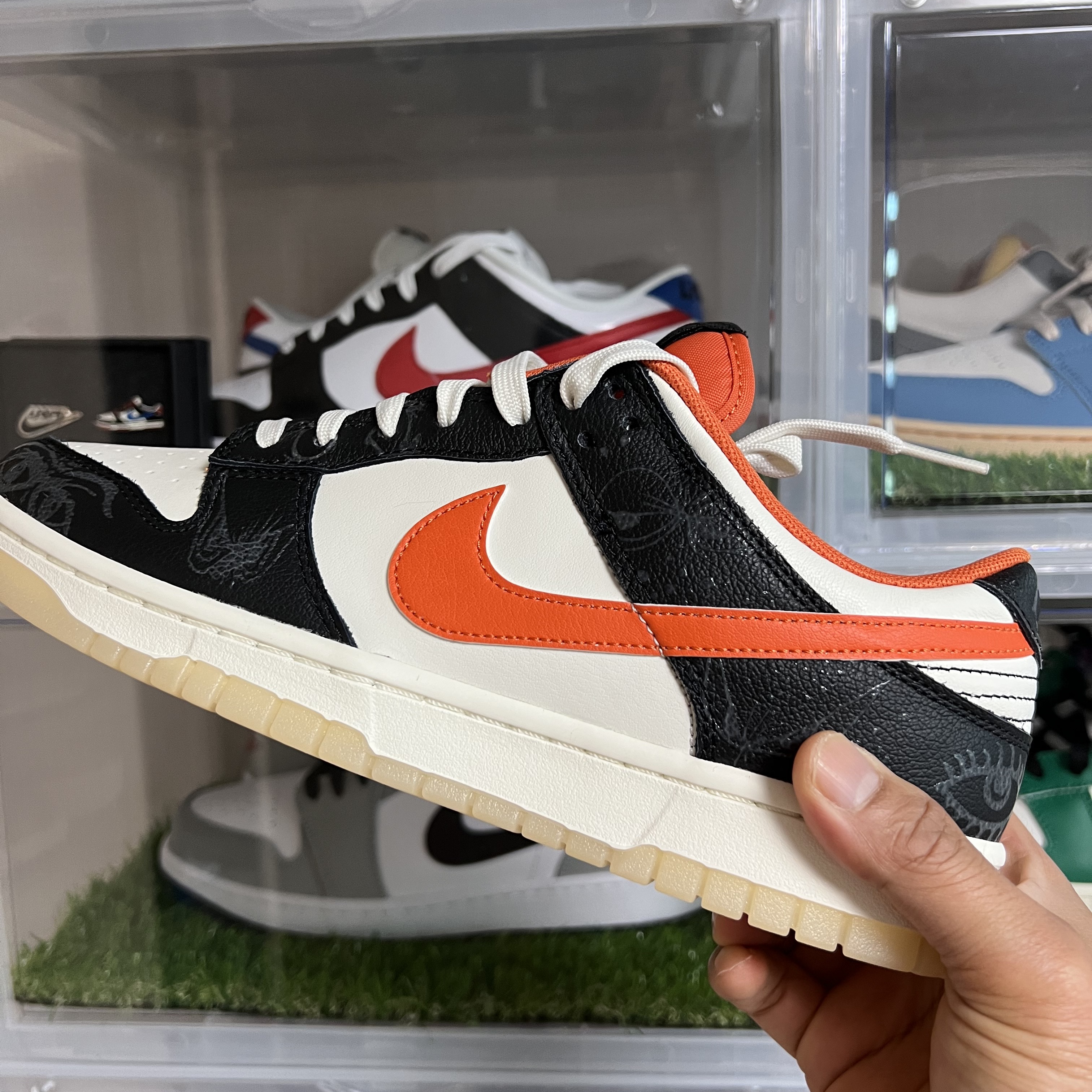 Nike Dunk Low Retro PRM Halloween 착용 스타일
