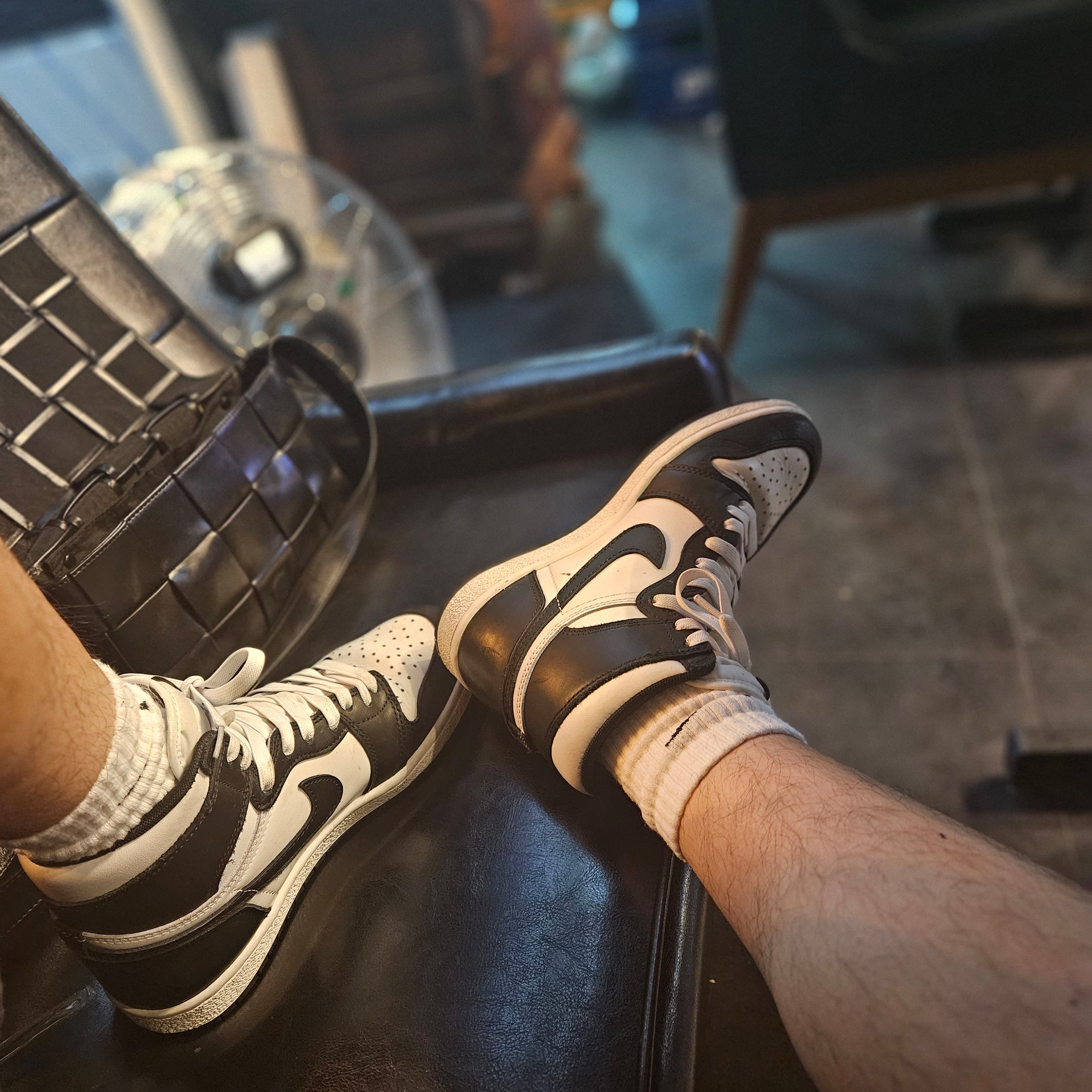 Jordan 1 High 85 Black White 착용 스타일