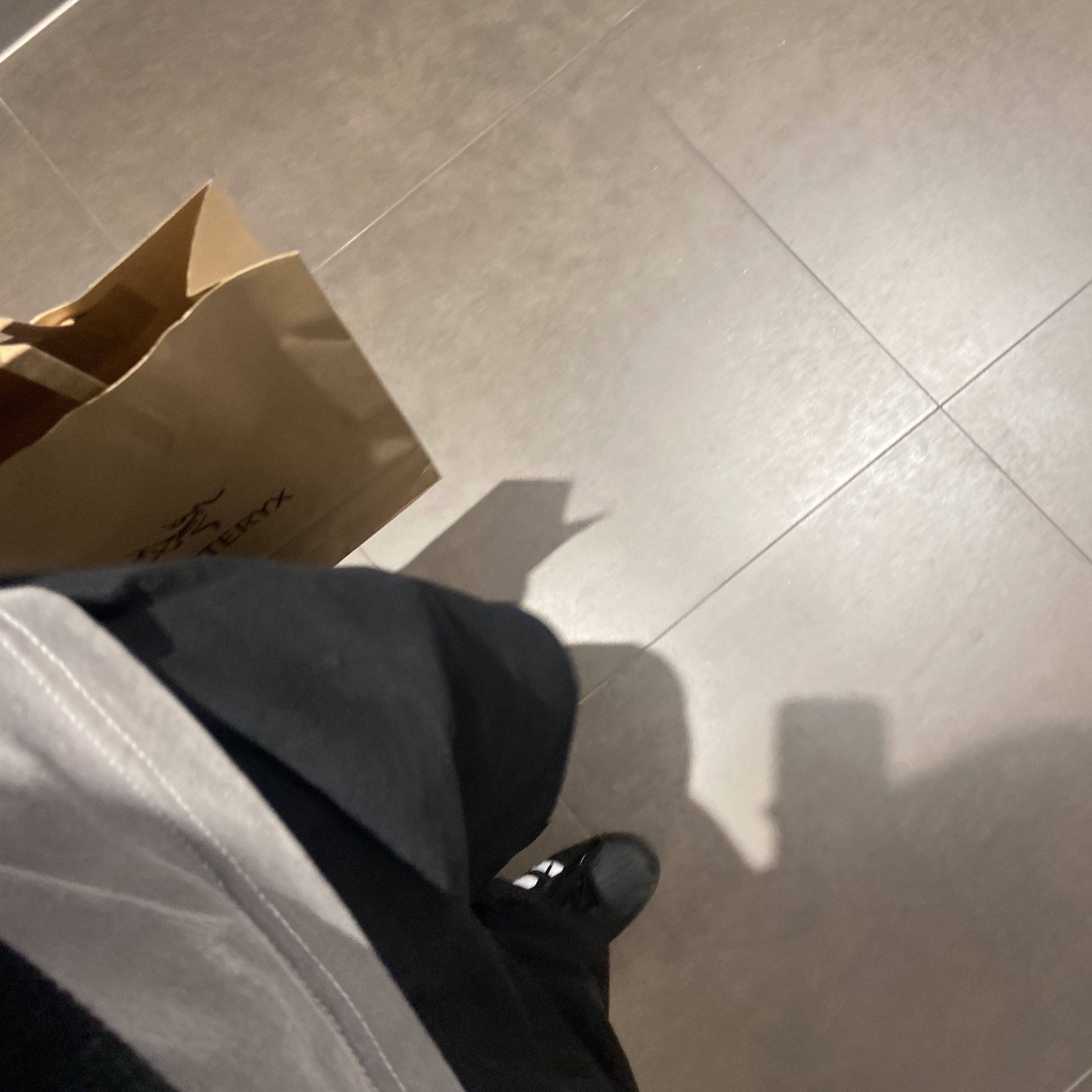 Adidas Superstar Core Black White, Sansan Gear Wide Snap Pants Black - 23SS 착용 스타일